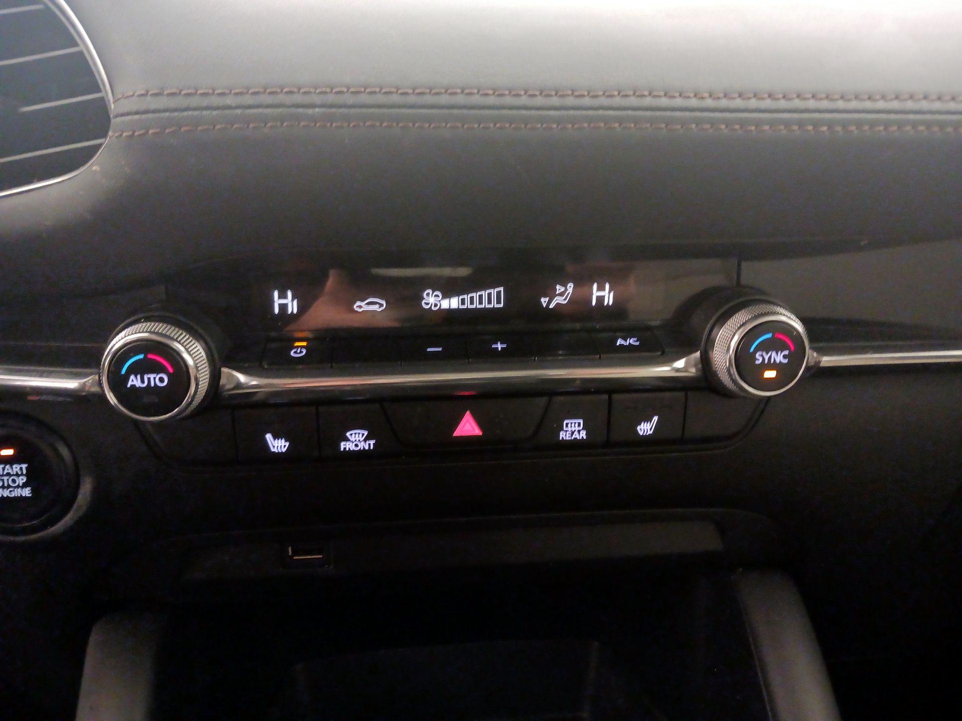 Thumbnail: 2020 Mazda Mazda3 - 16