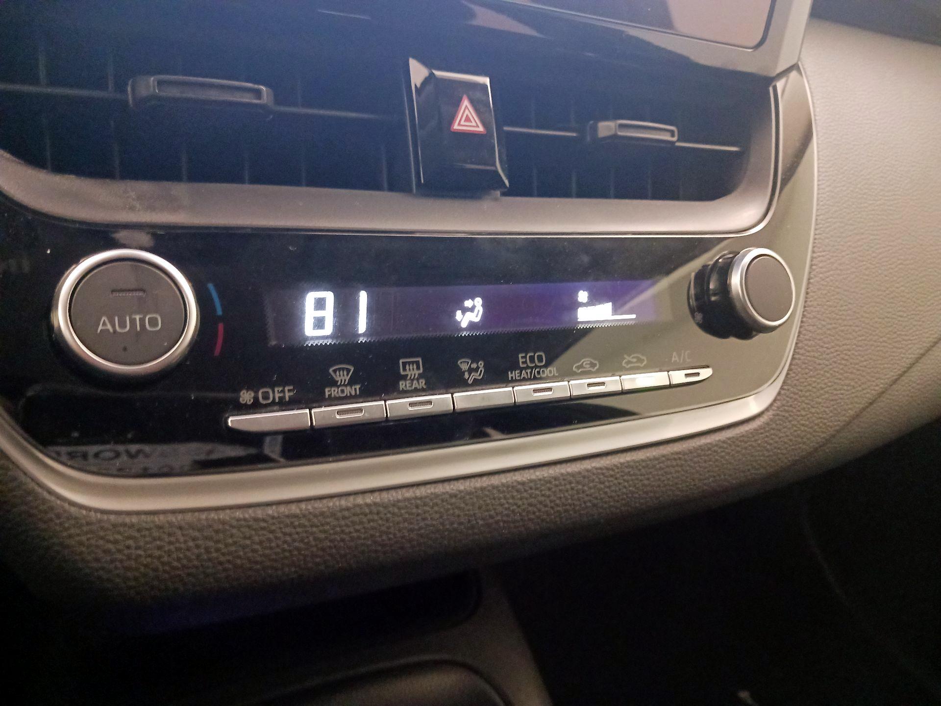 Thumbnail: 2024 Toyota Corolla - 16