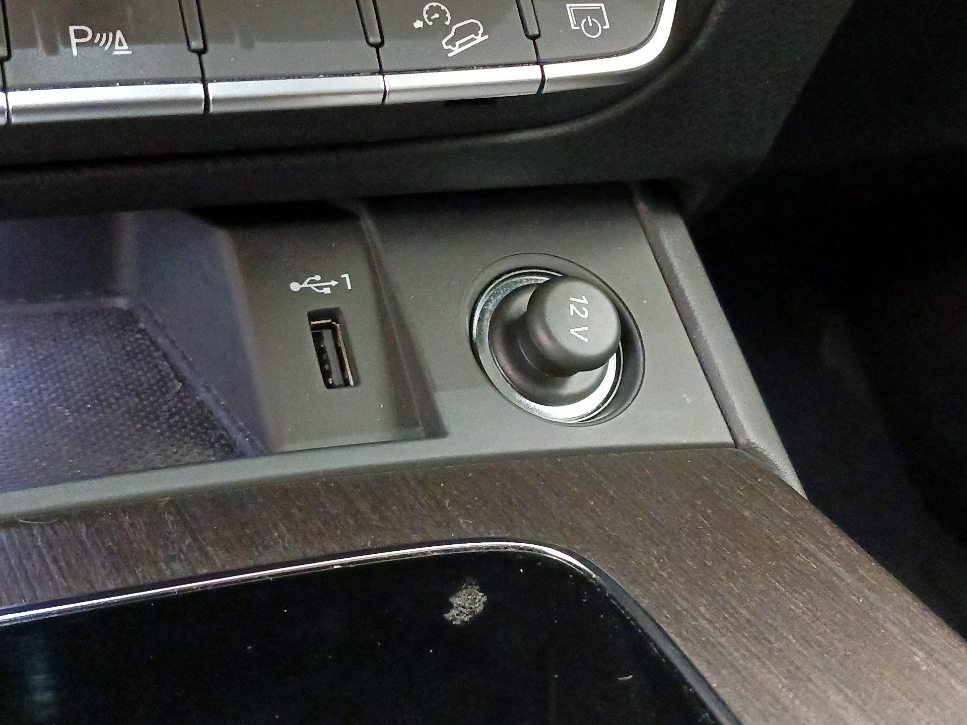 Thumbnail: 2023 Audi Q5 - 18