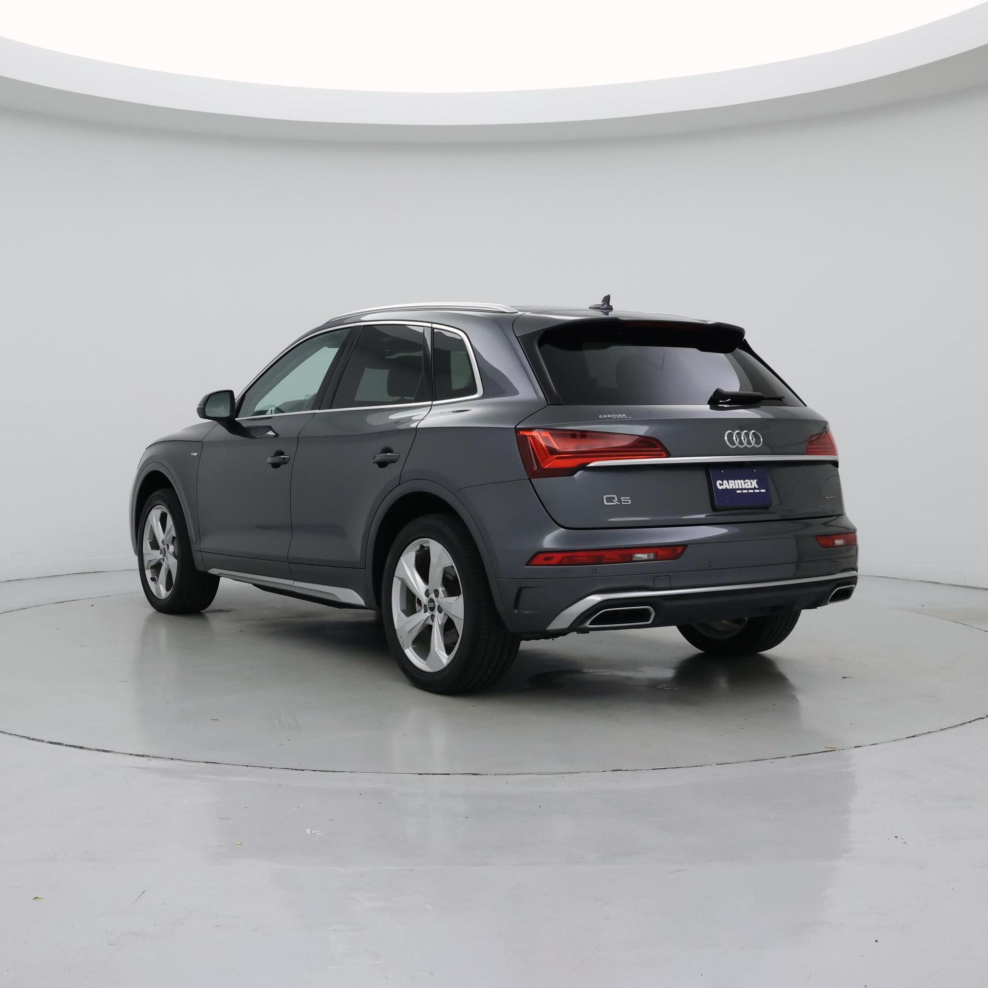 Thumbnail: 2023 Audi Q5 - 2
