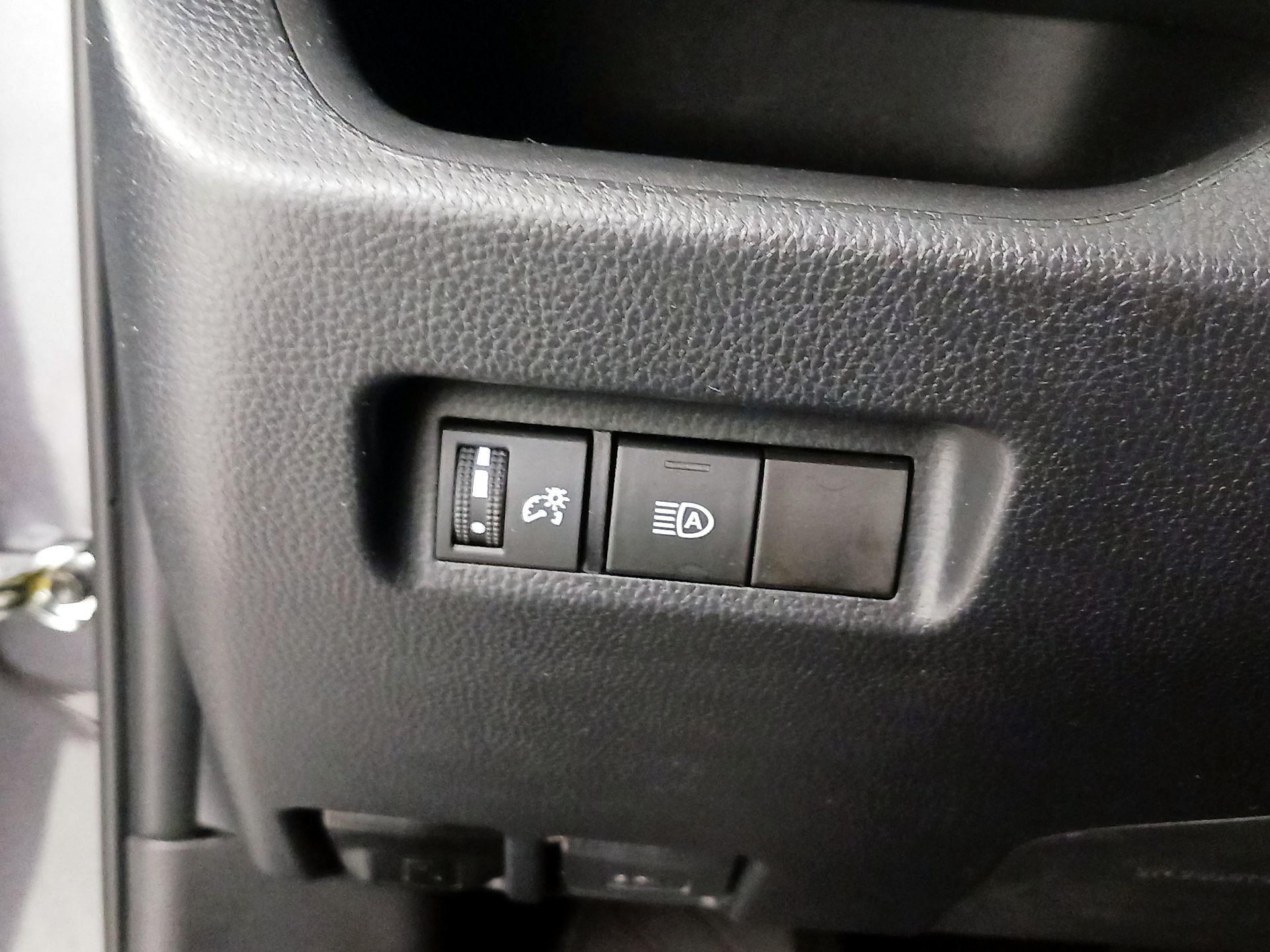 Thumbnail: 2023 Toyota RAV4 - 13