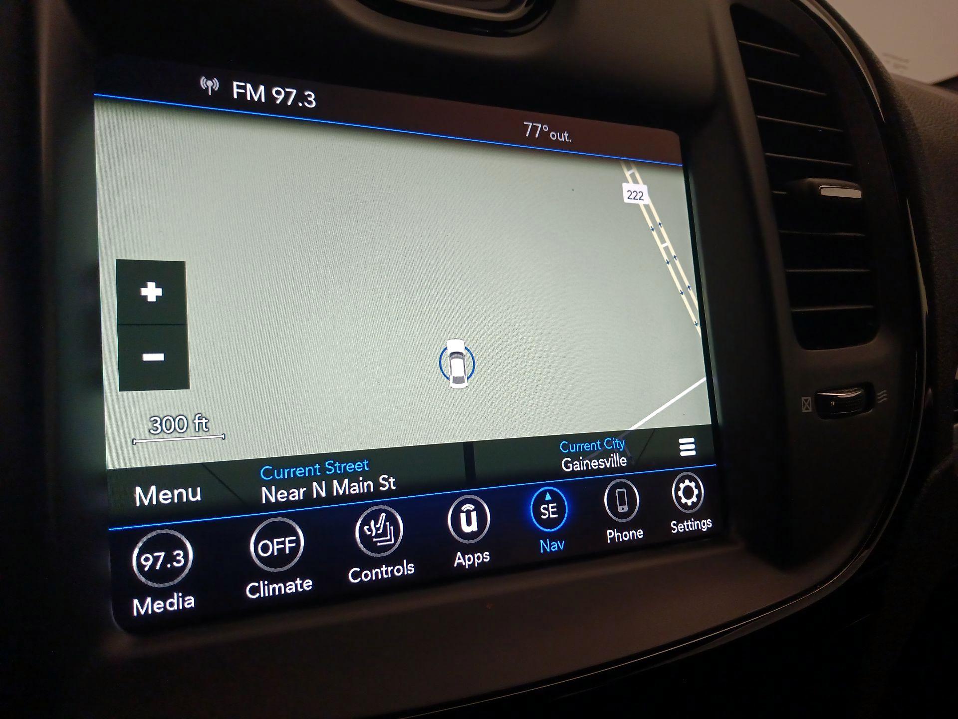 Thumbnail: 2023 Chrysler 300 - 14