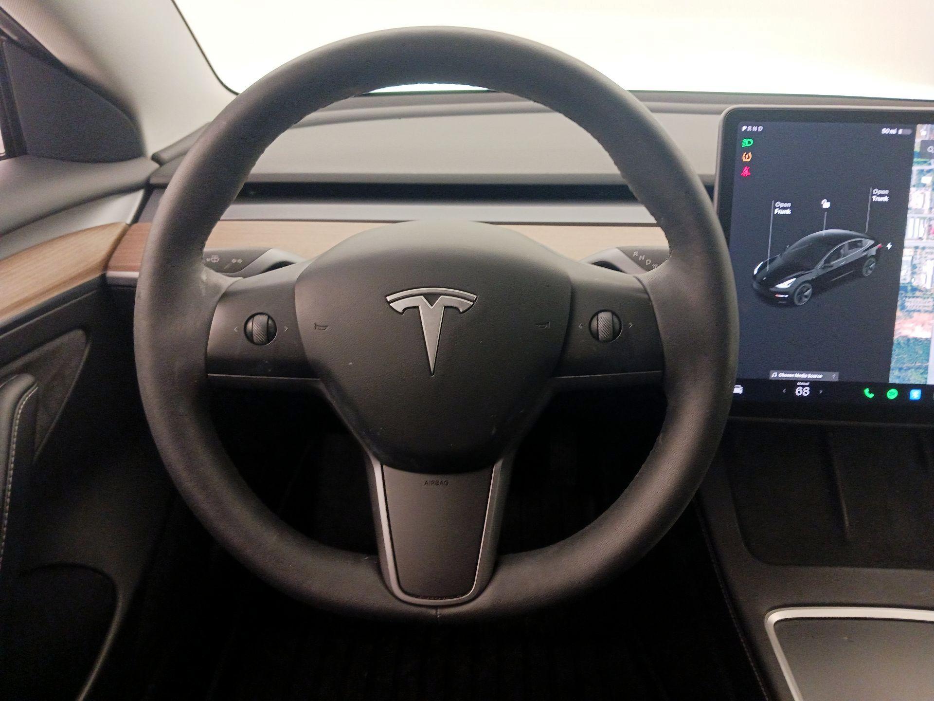 Thumbnail: 2021 Tesla Model 3 - 10