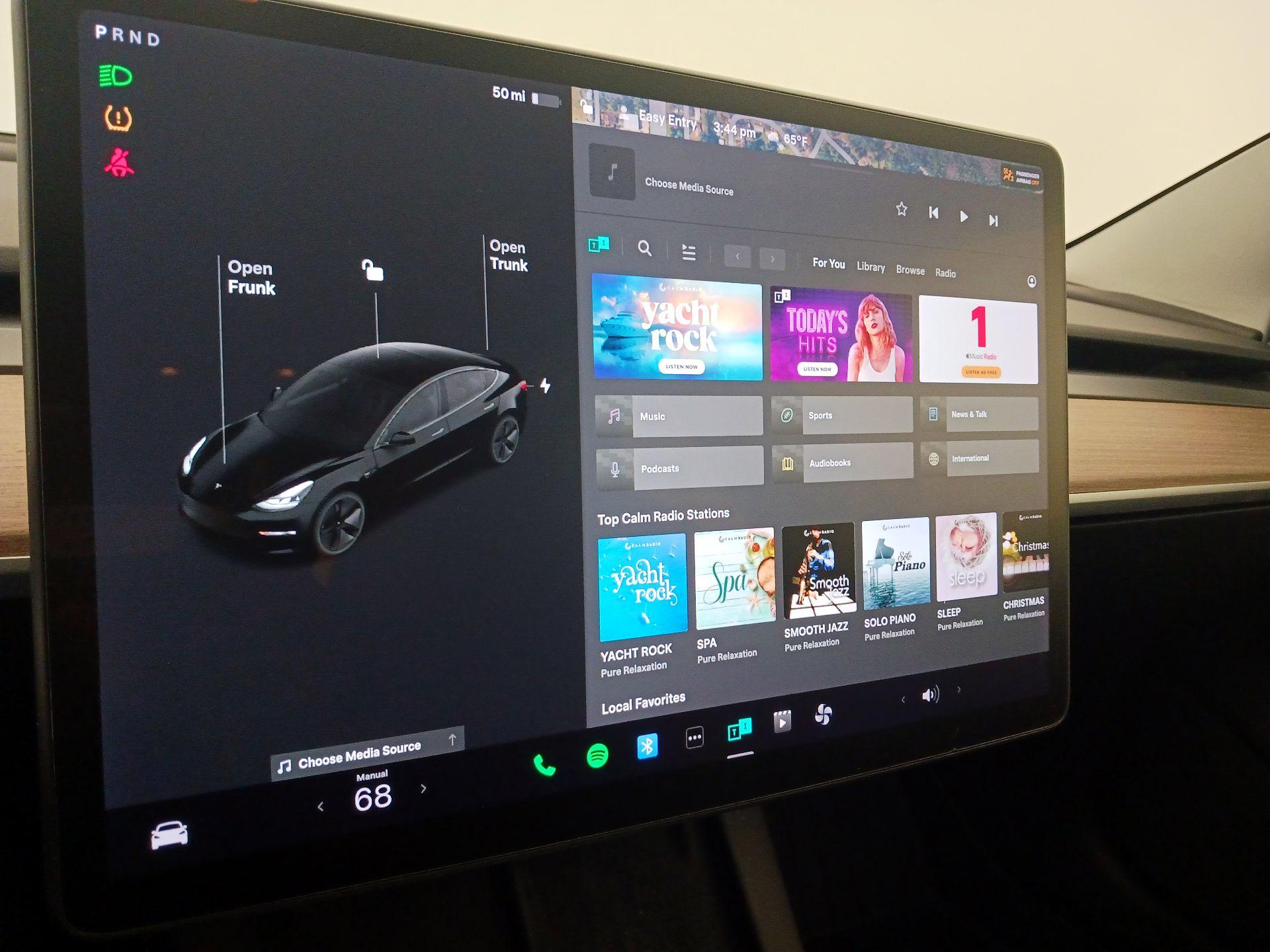 Thumbnail: 2021 Tesla Model 3 - 15