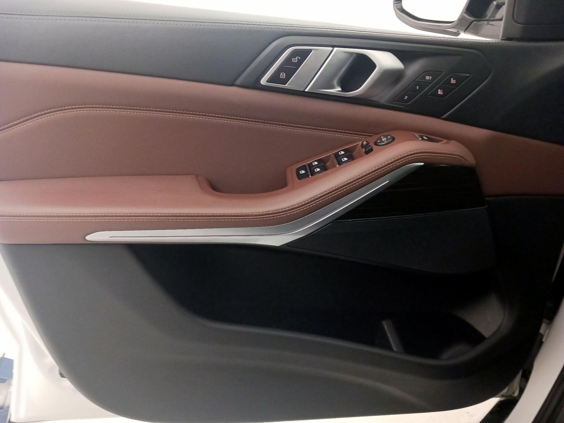 Thumbnail: 2019 BMW X5 - 12