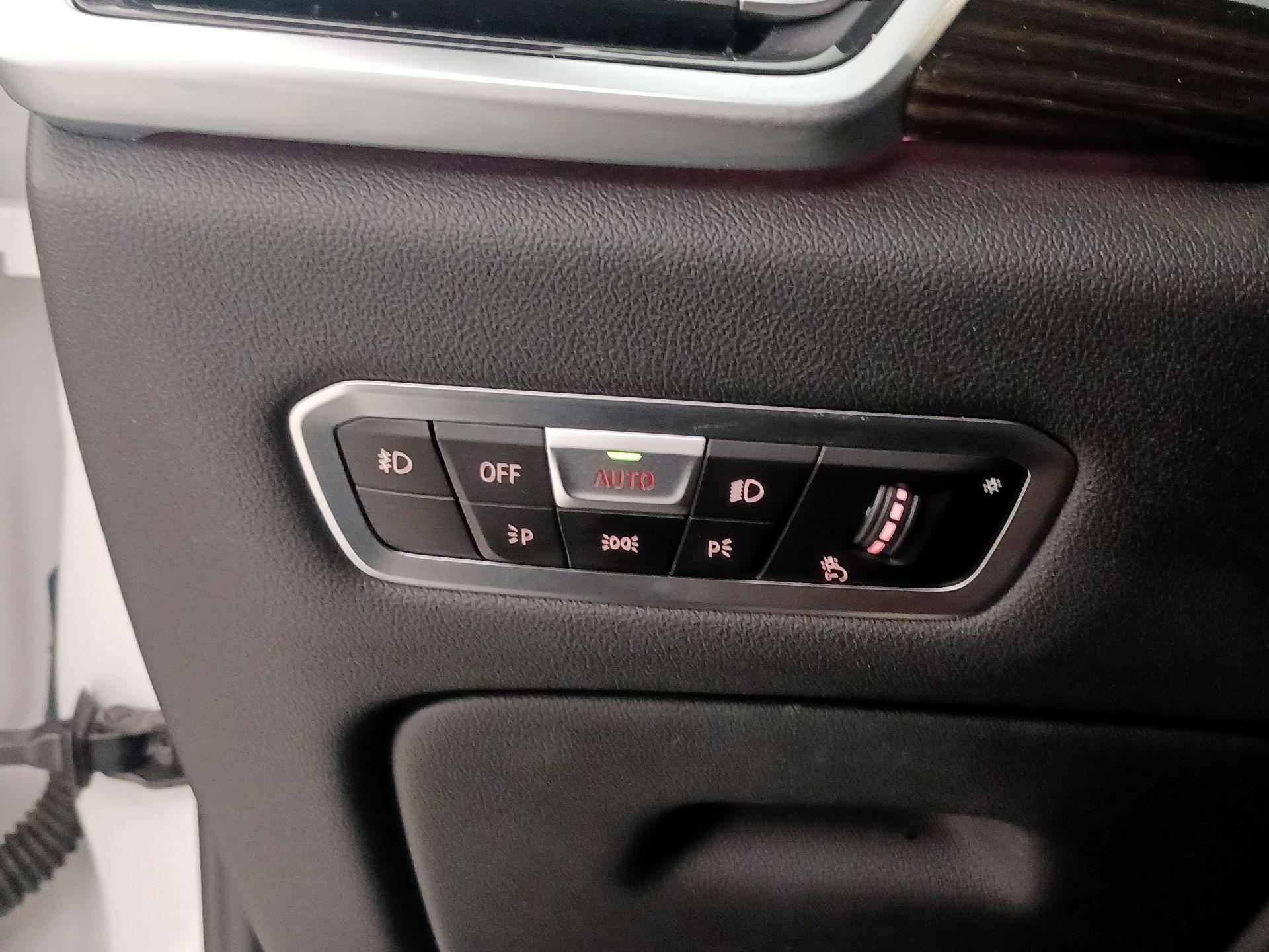 Thumbnail: 2019 BMW X5 - 13