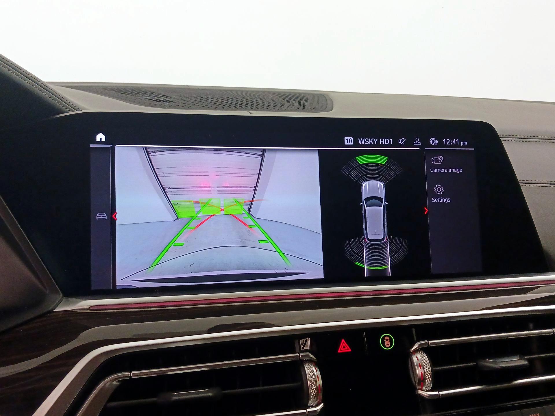 Thumbnail: 2019 BMW X5 - 15