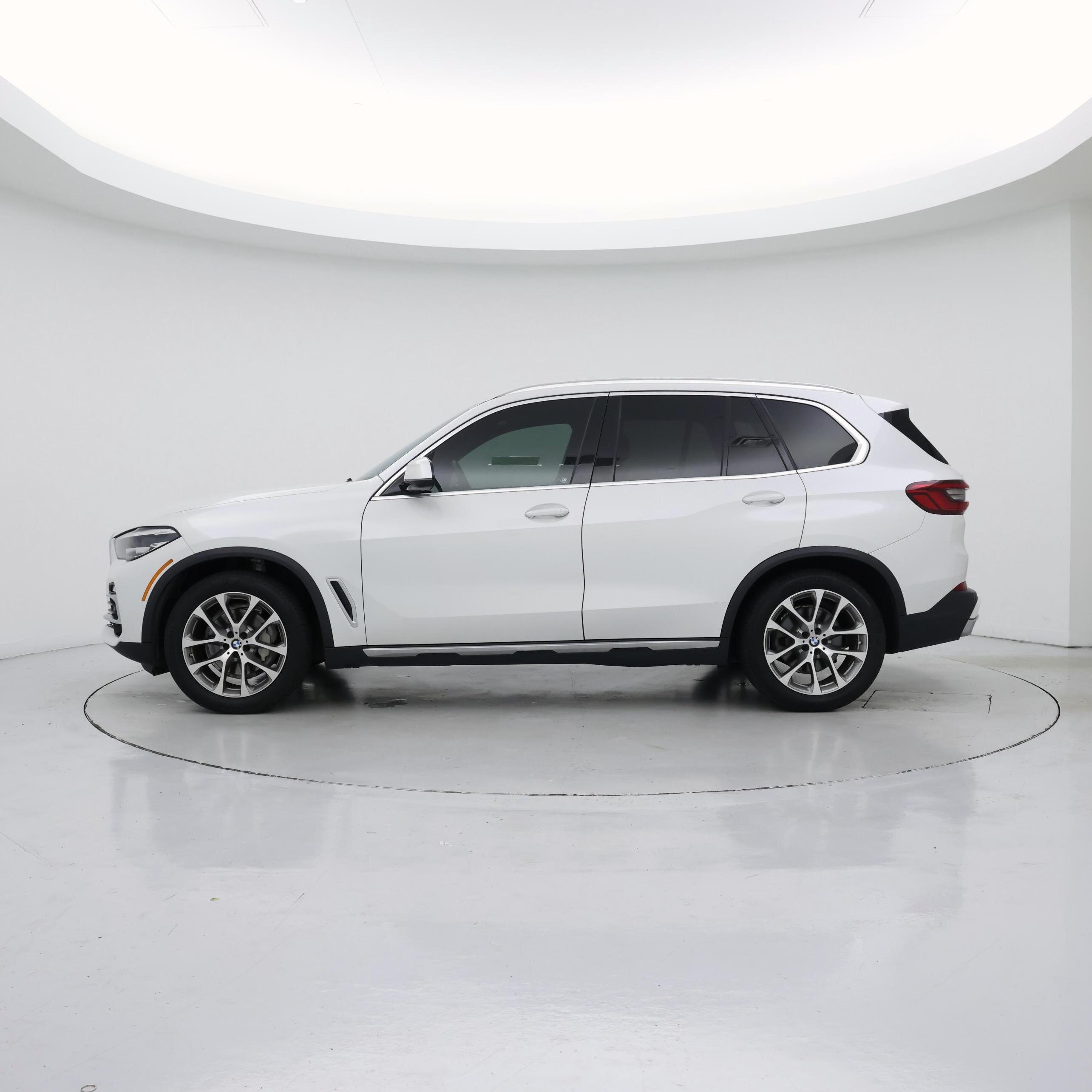 Thumbnail: 2019 BMW X5 - 3