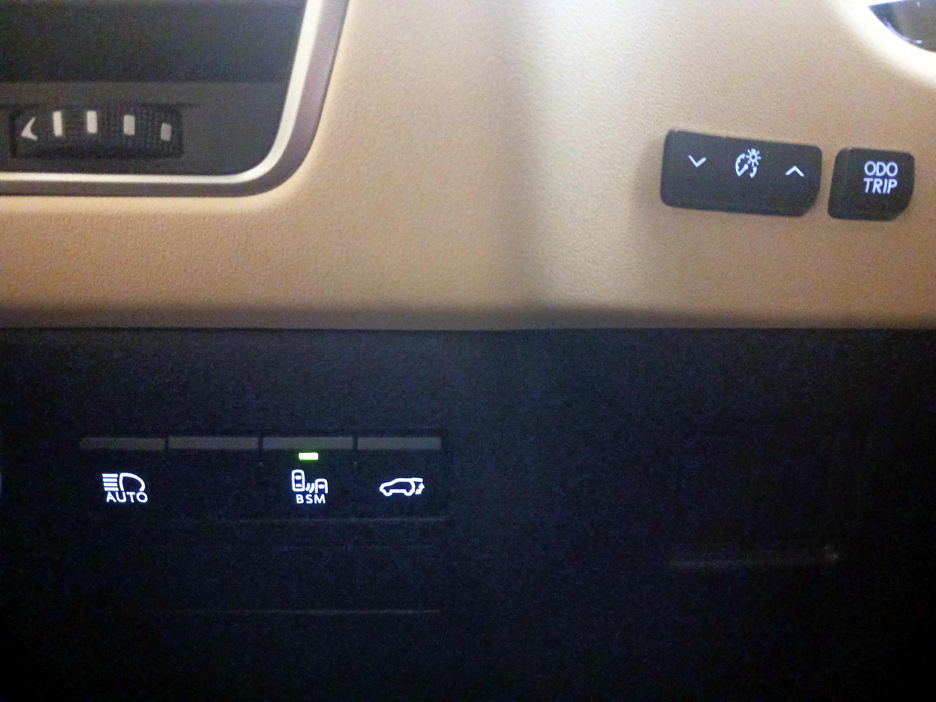 Thumbnail: 2018 Lexus NX - 13