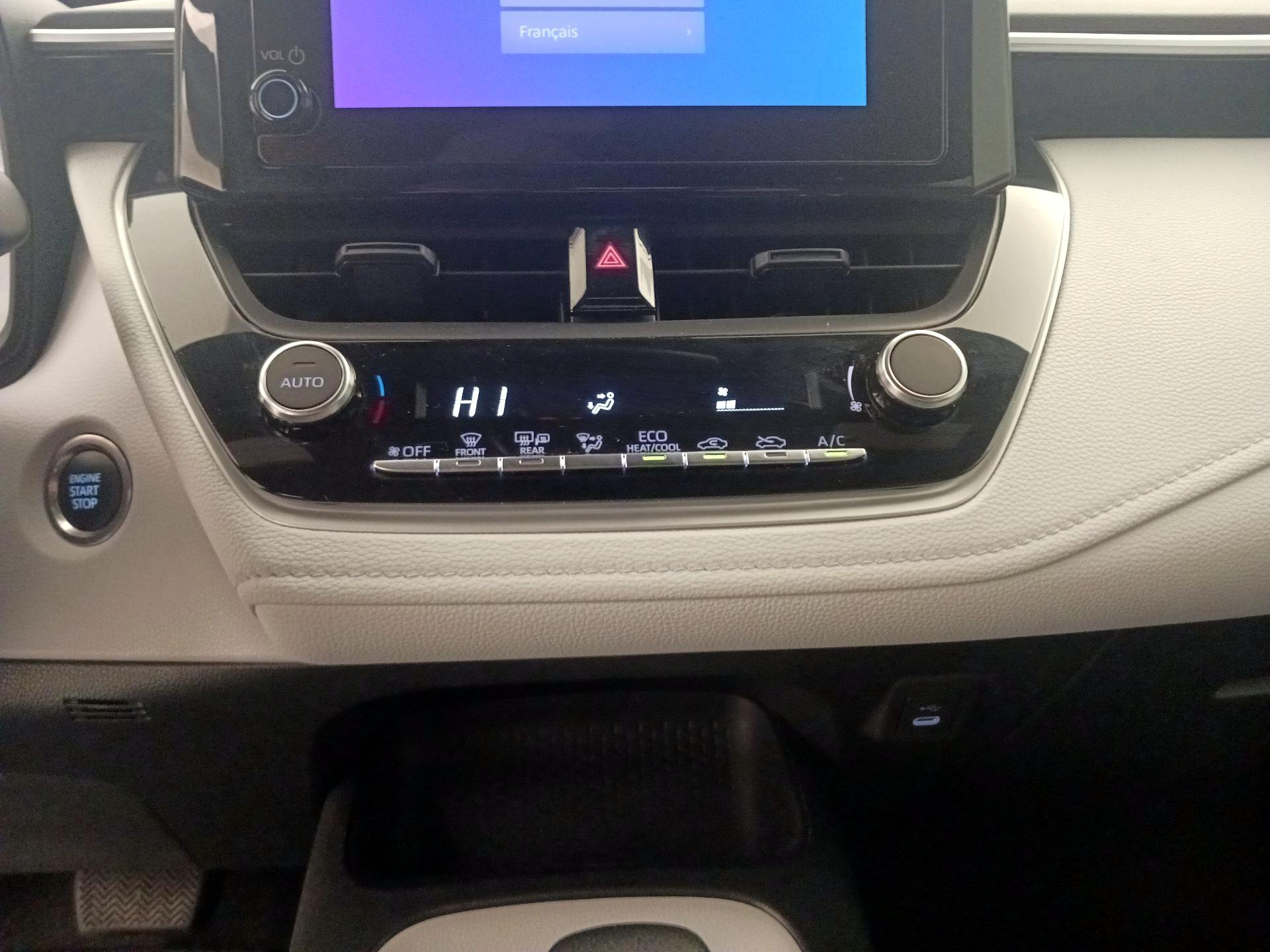 Thumbnail: 2024 Toyota Corolla - 16