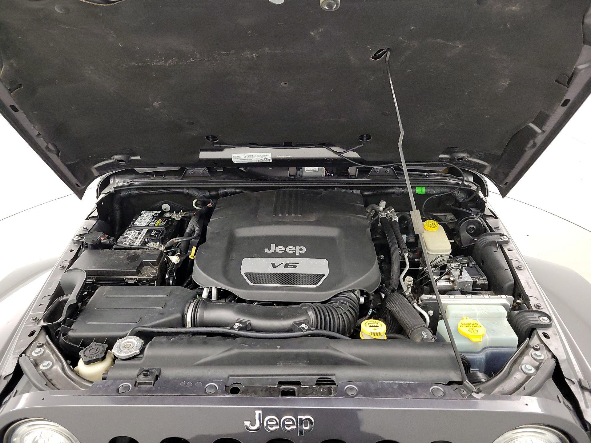 Thumbnail: 2017 Jeep Wrangler - 20