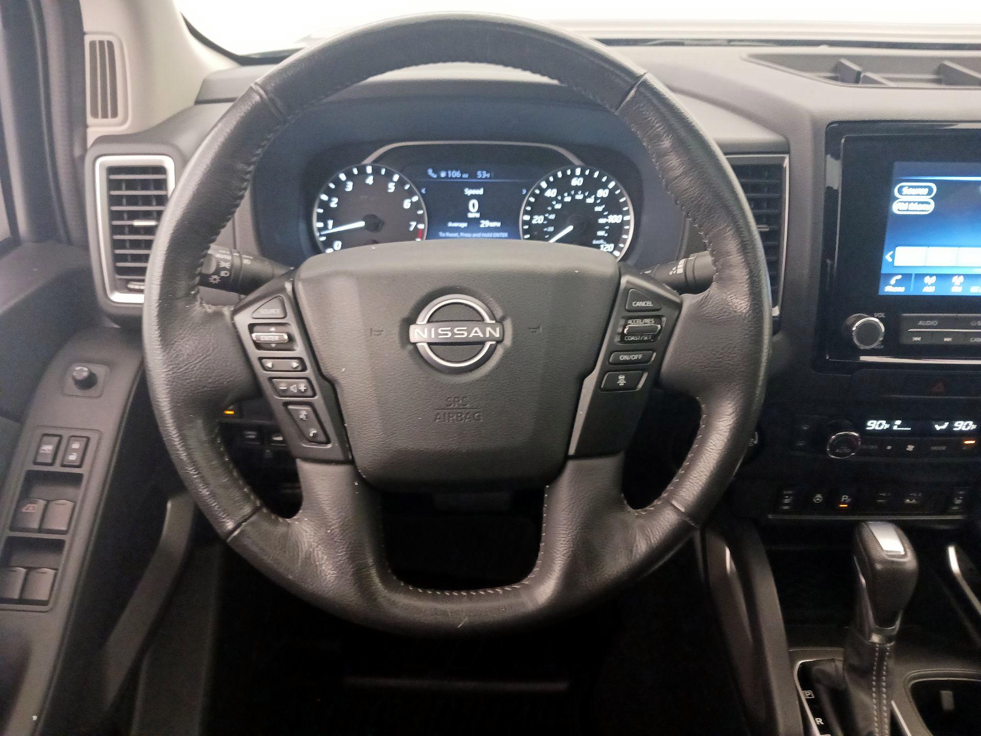 Thumbnail: 2022 Nissan Frontier - 10