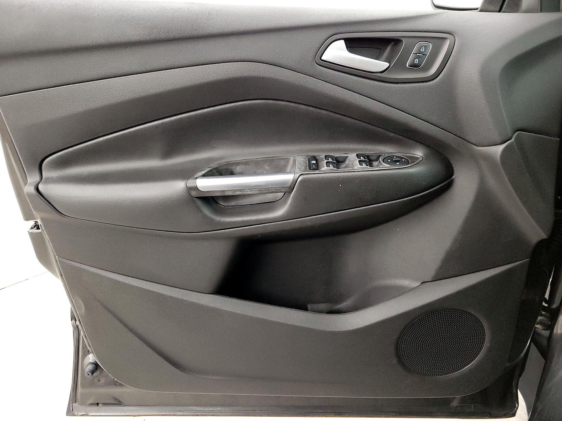 Thumbnail: 2017 Ford Escape - 12