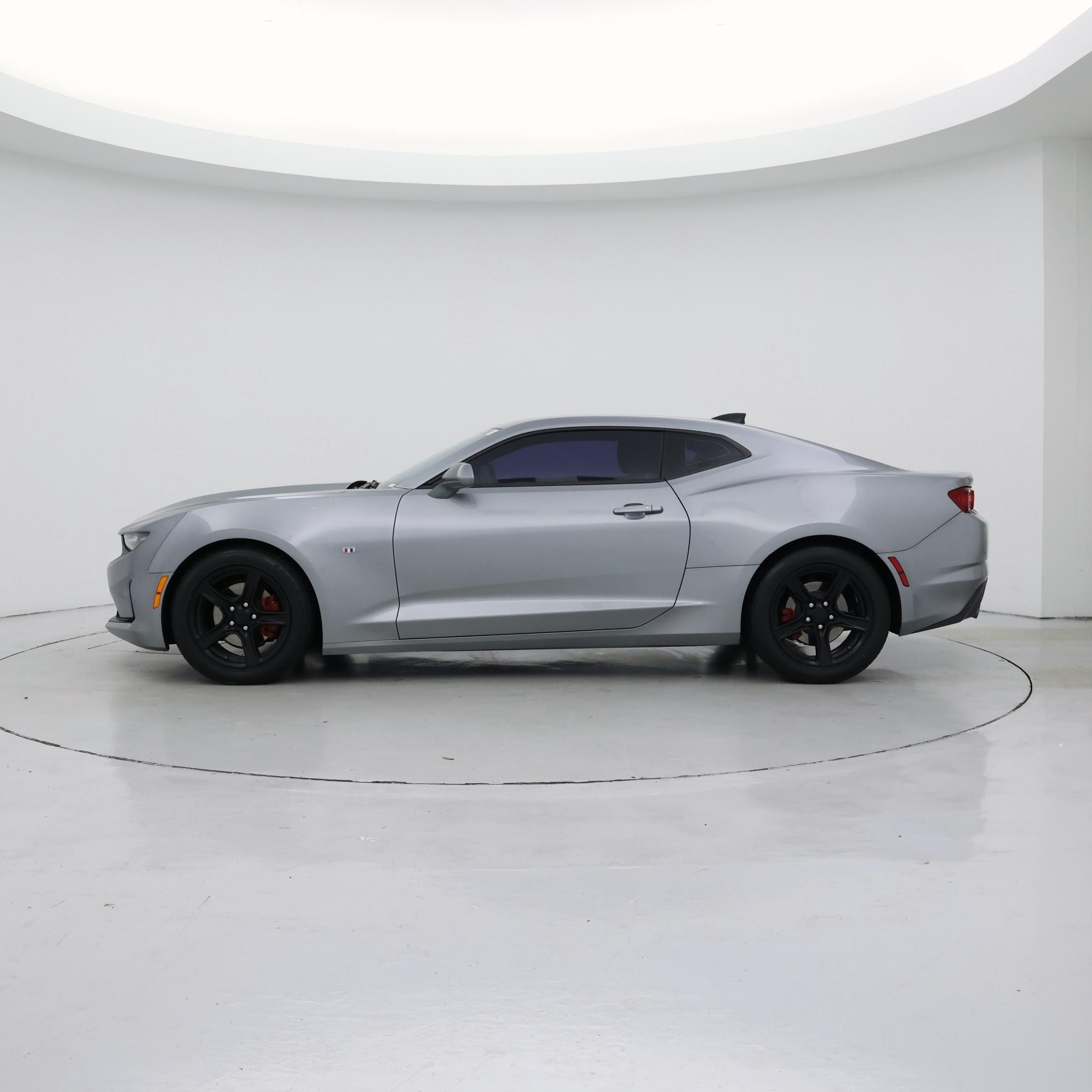 Thumbnail: 2023 Chevrolet Camaro - 3