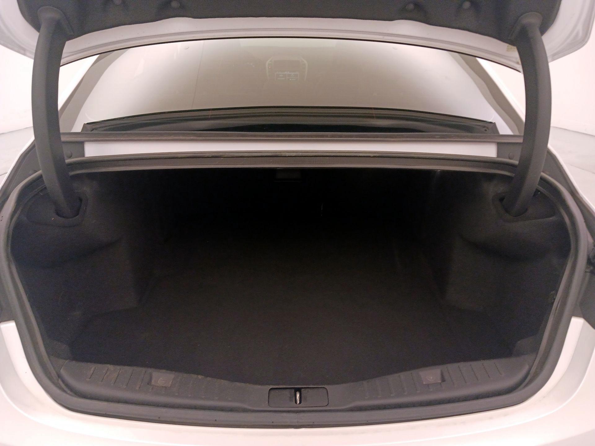 Thumbnail: 2018 Lincoln MKZ - 20