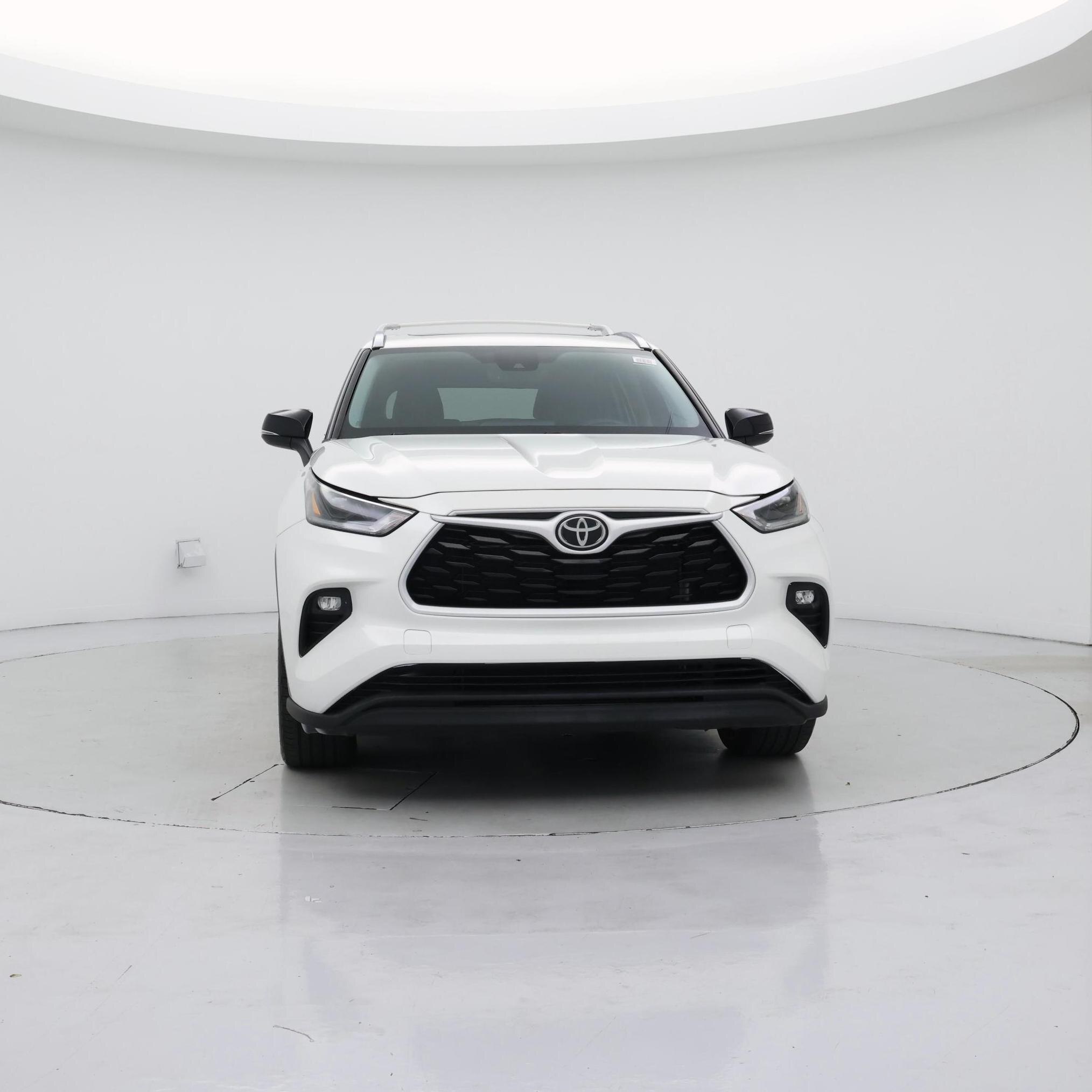 Thumbnail: 2021 Toyota Highlander - 5