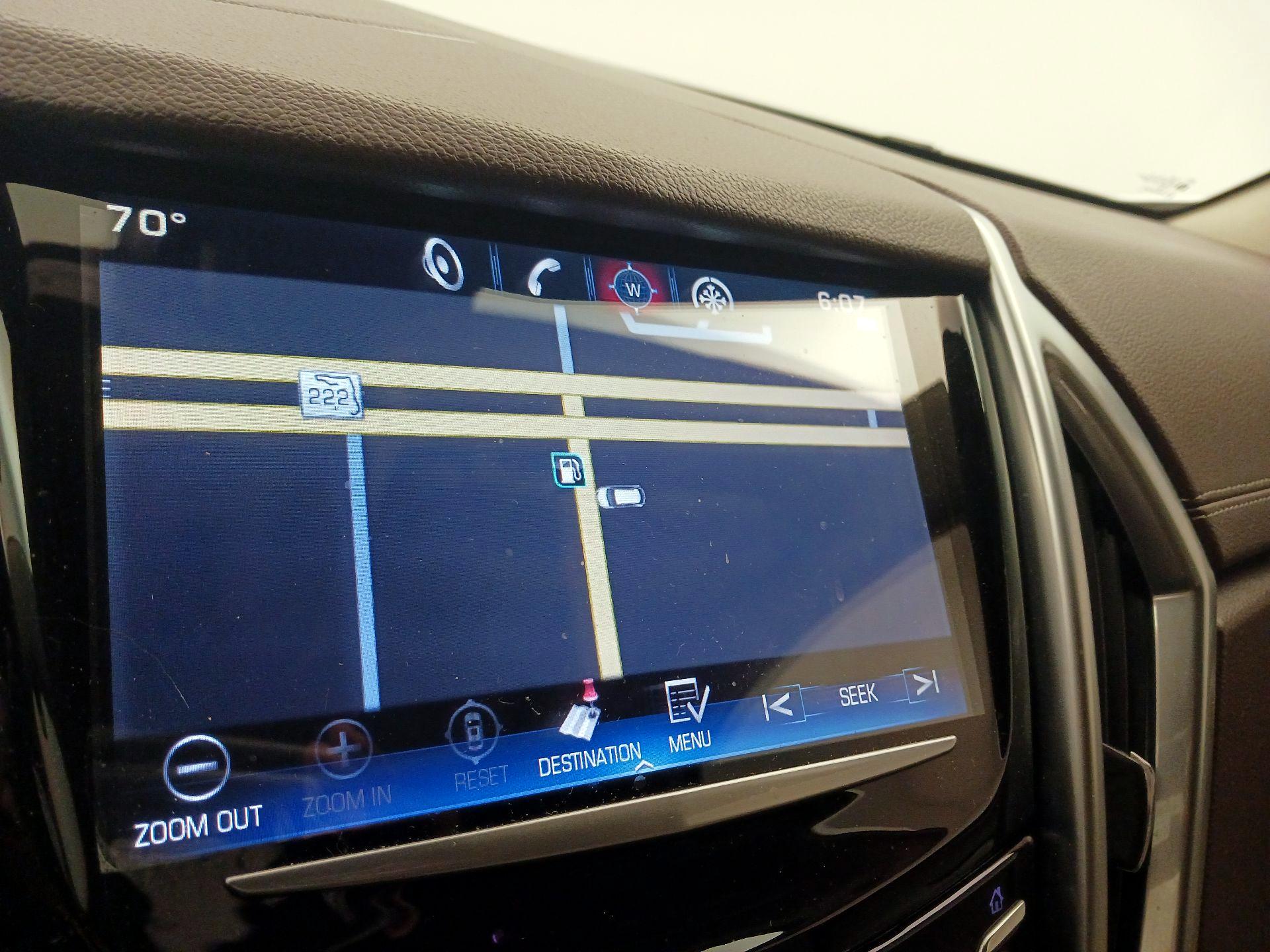 Thumbnail: 2015 Cadillac SRX - 14