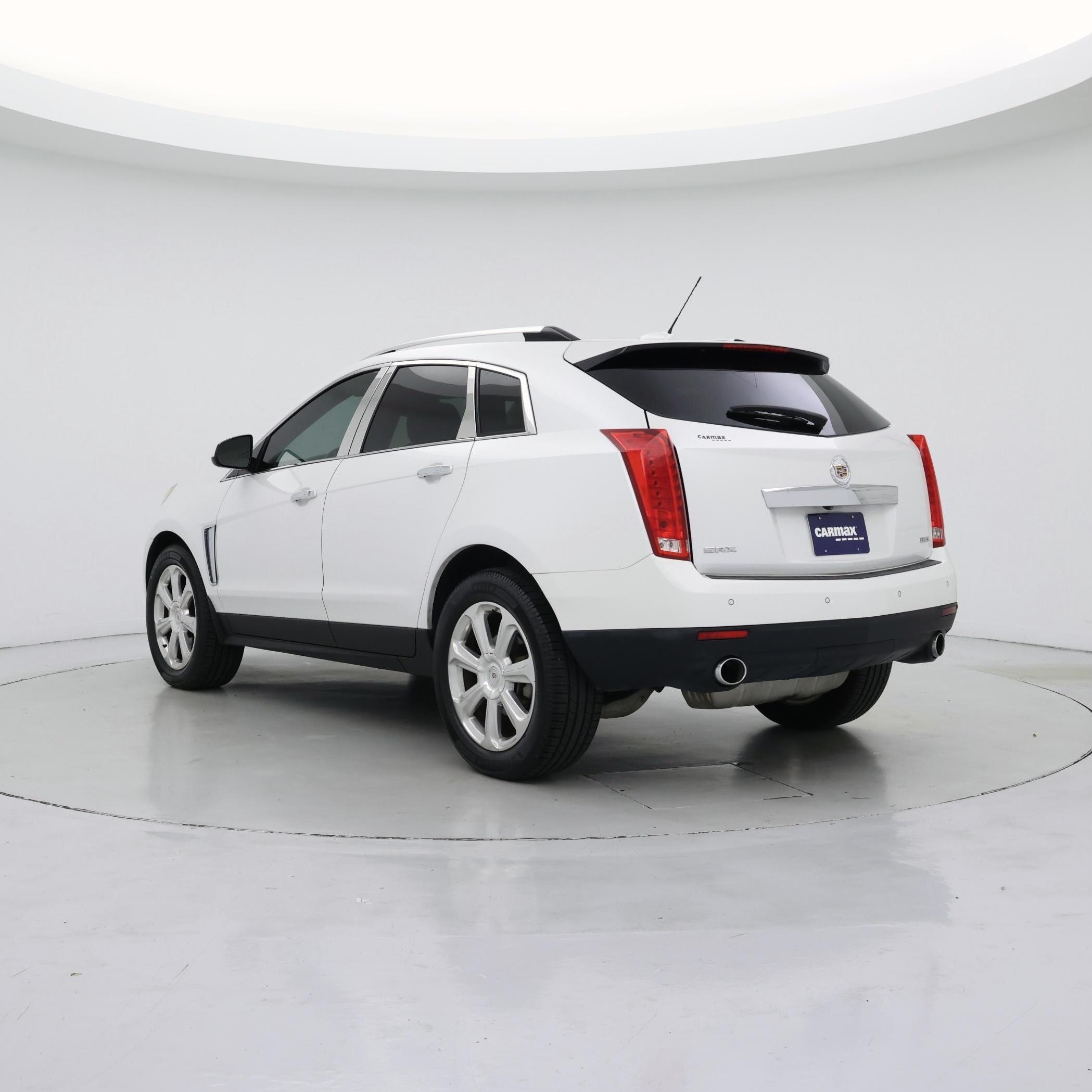 Thumbnail: 2015 Cadillac SRX - 2
