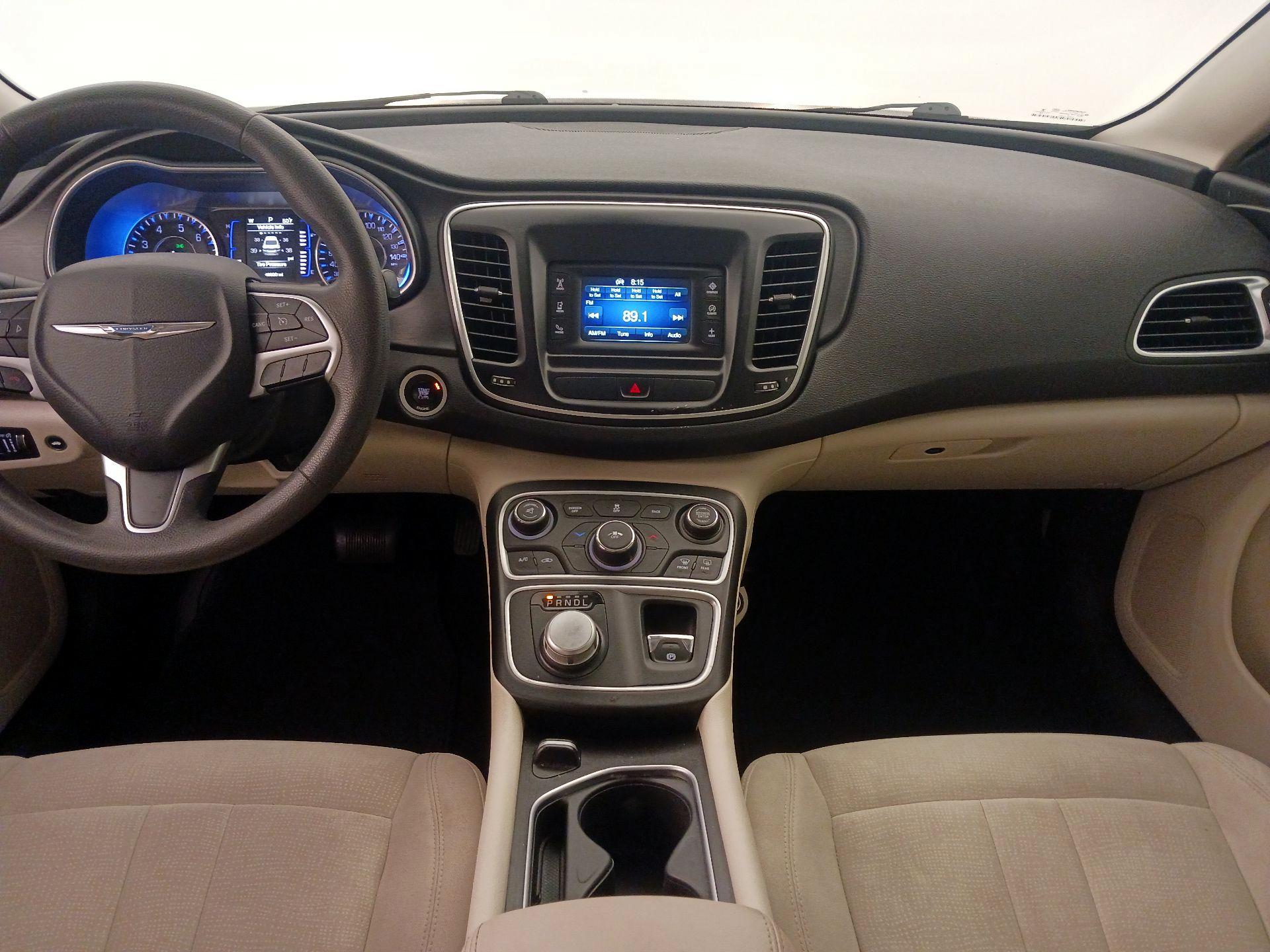 Thumbnail: 2015 Chrysler 200 - 9