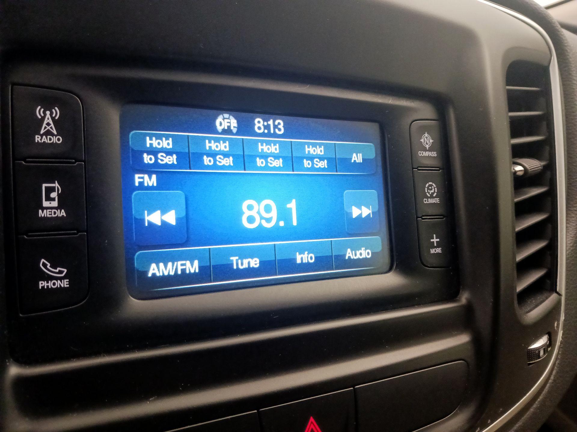 Thumbnail: 2015 Chrysler 200 - 15