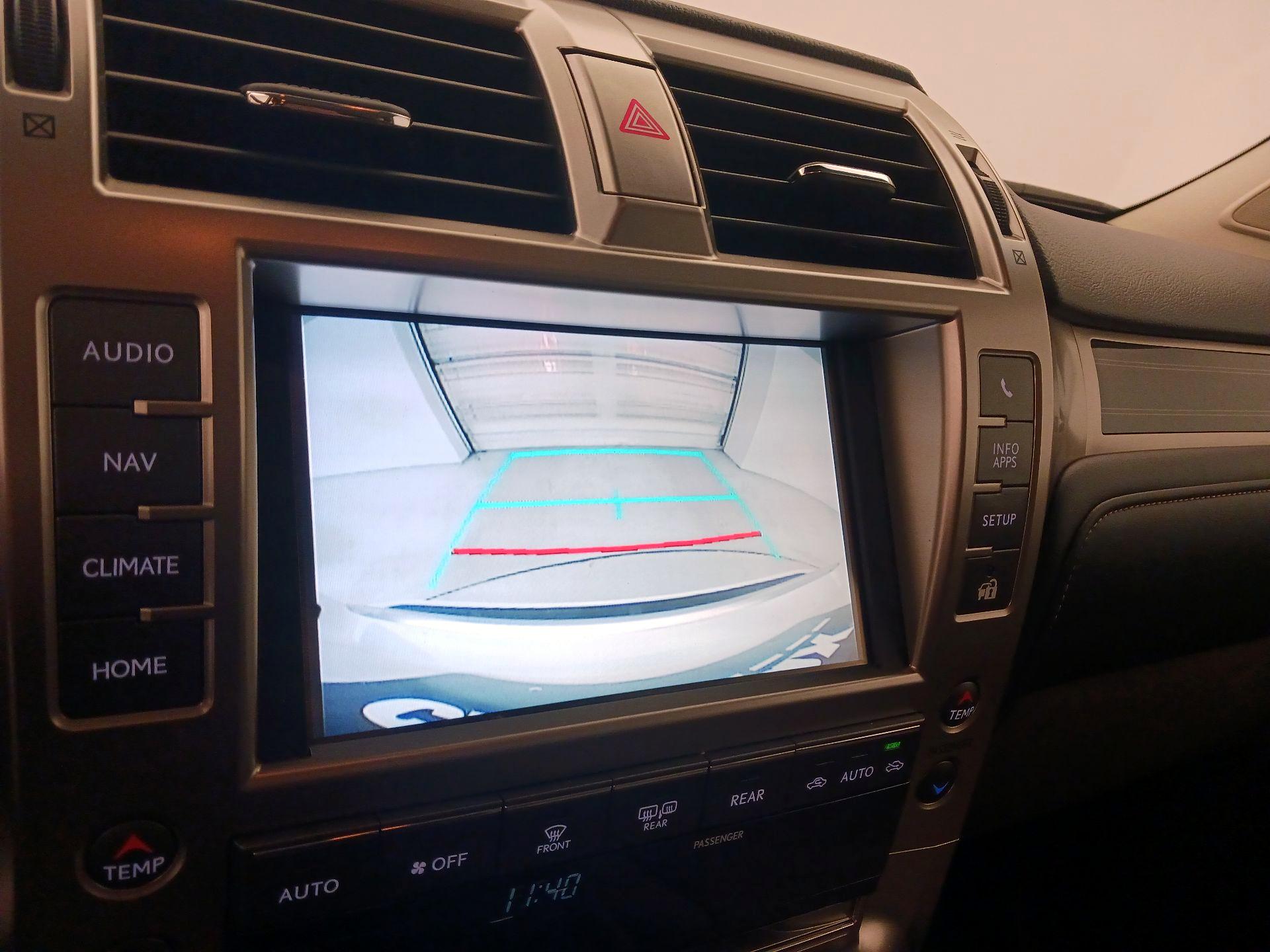 Thumbnail: 2021 Lexus GX - 15