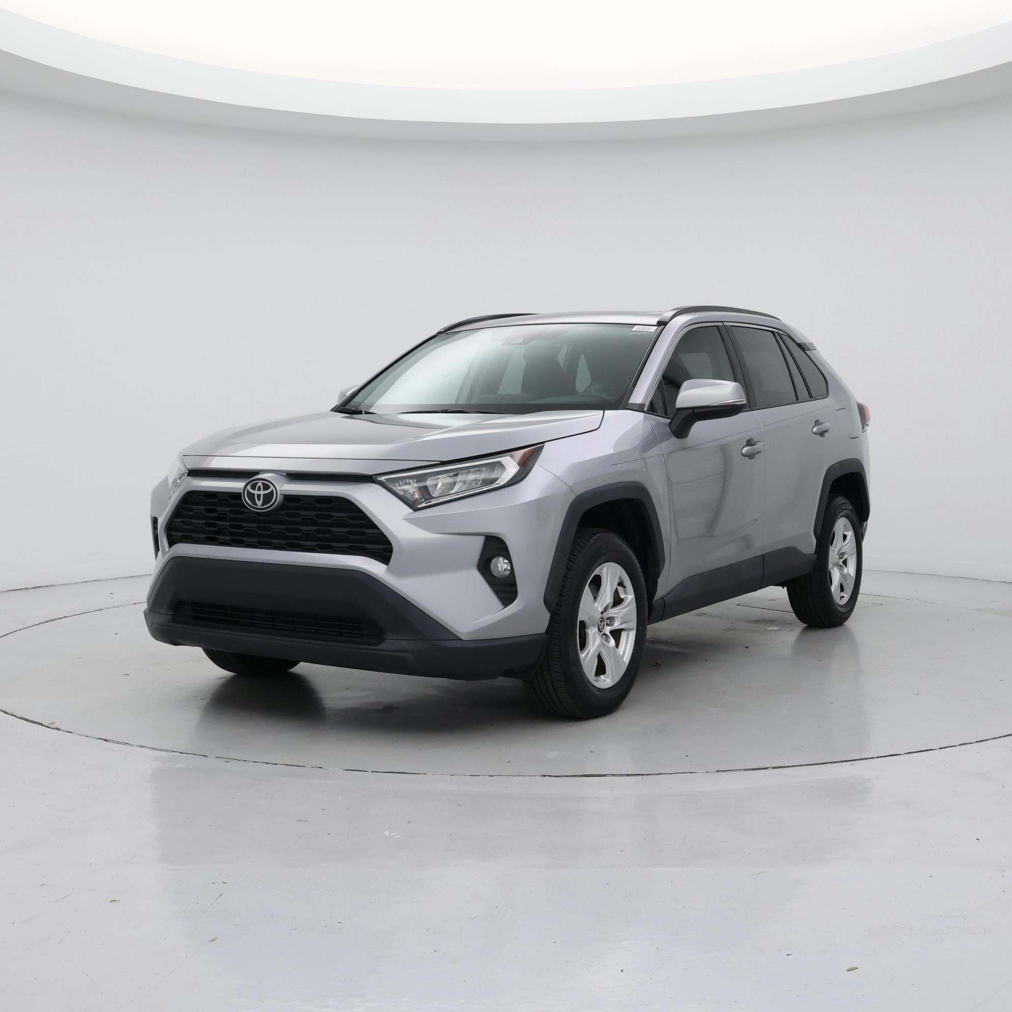 Thumbnail: 2021 Toyota RAV4 - 4