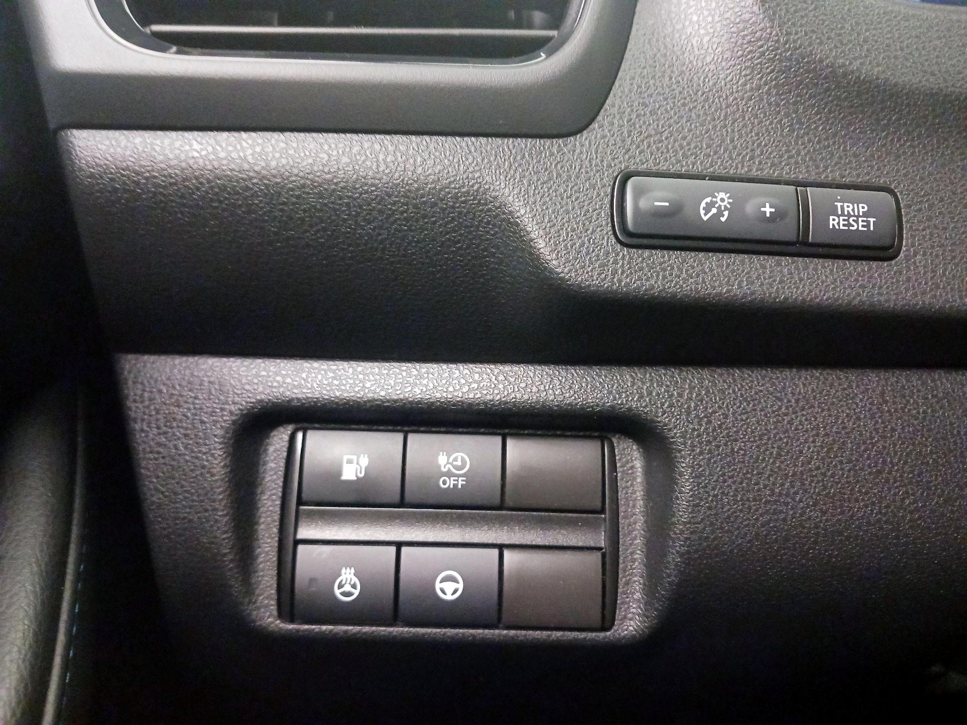 Thumbnail: 2020 Nissan Leaf - 13