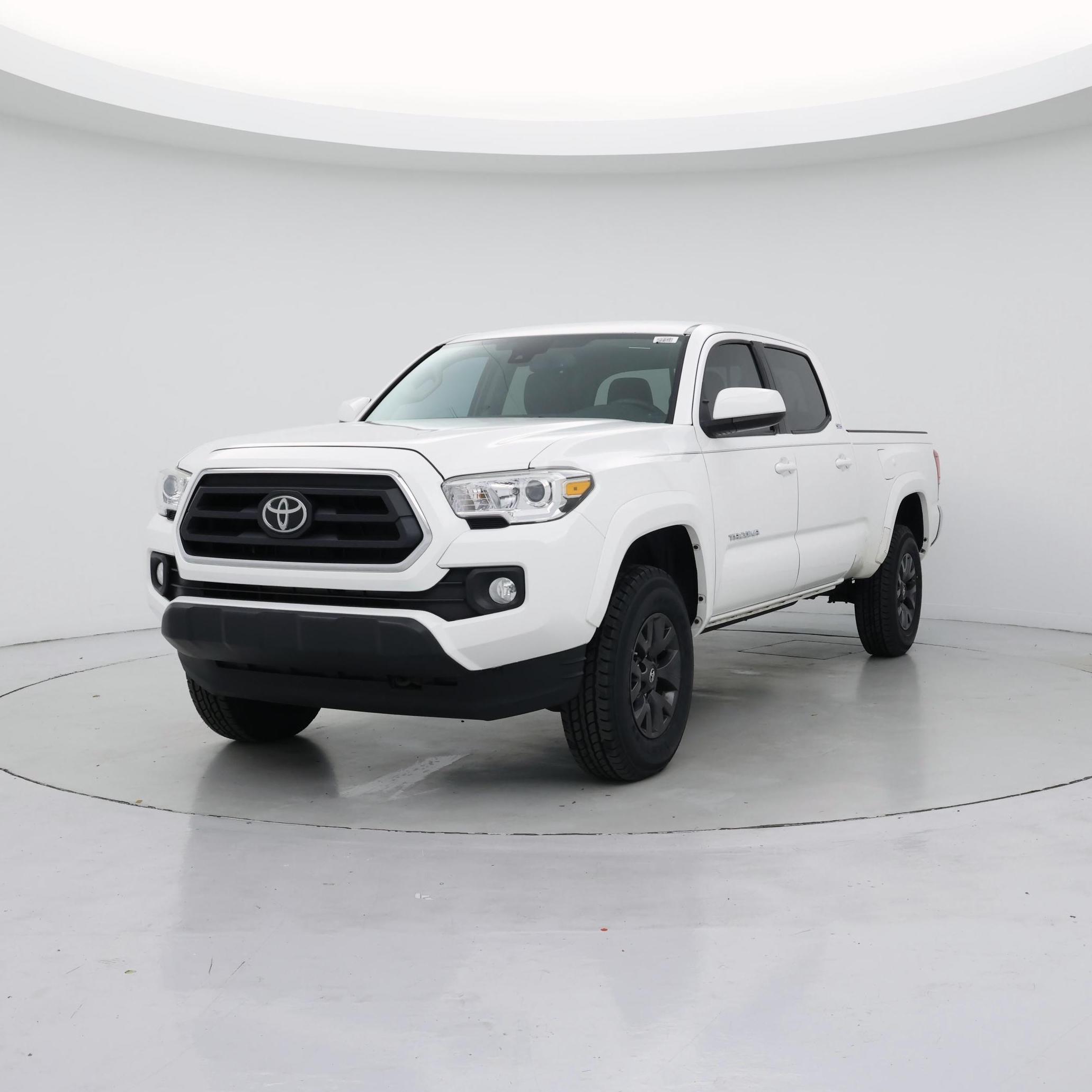Thumbnail: 2020 Toyota Tacoma - 4