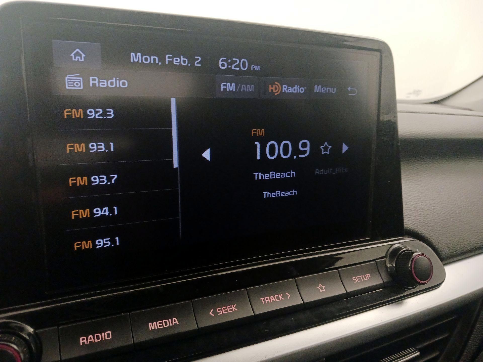 Thumbnail: 2022 Kia Forte - 15