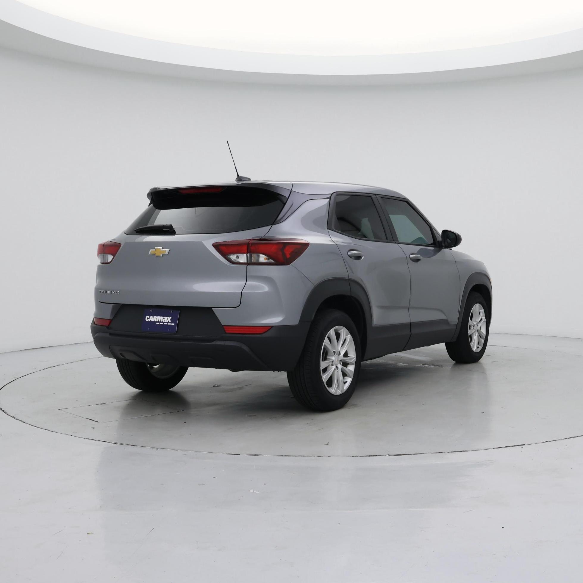 Thumbnail: 2023 Chevrolet TrailBlazer - 8