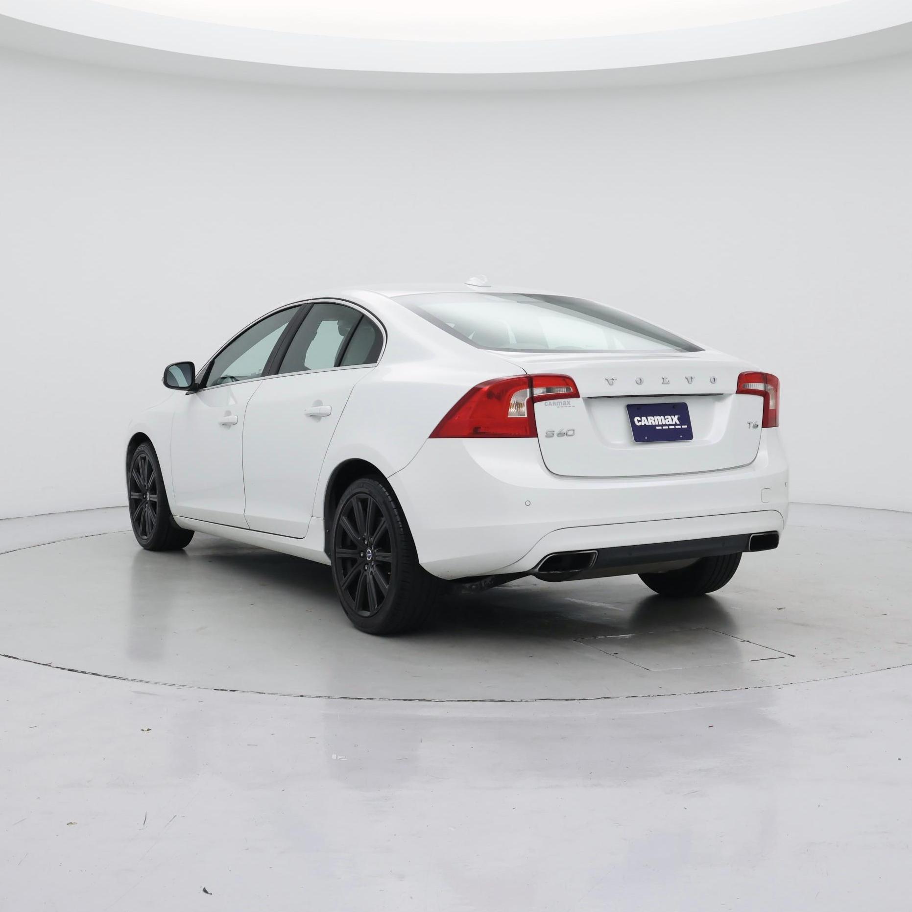Thumbnail: 2015 Volvo S60 - 2