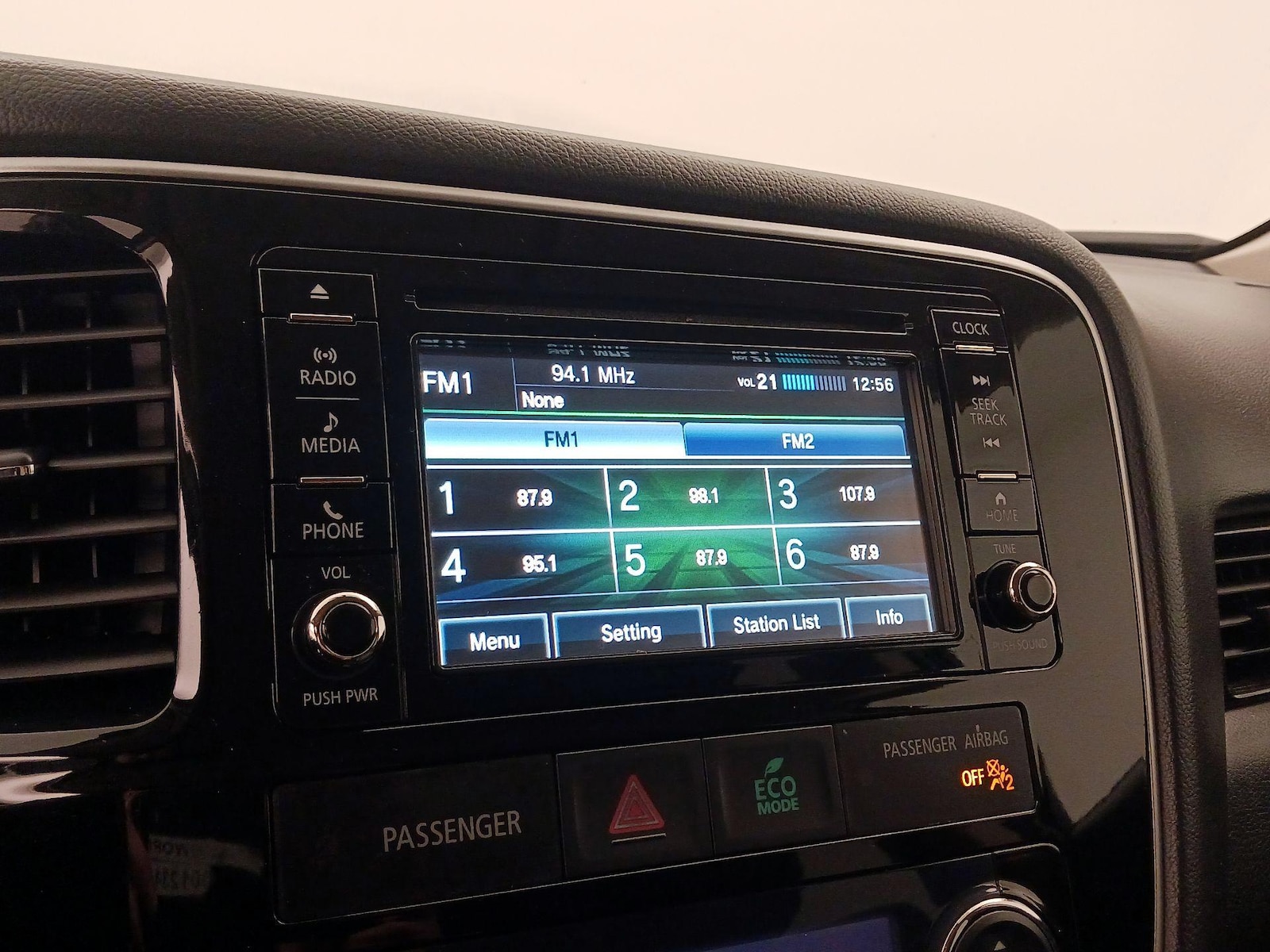 2016 Mitsubishi Outlander SEL - Photo 16