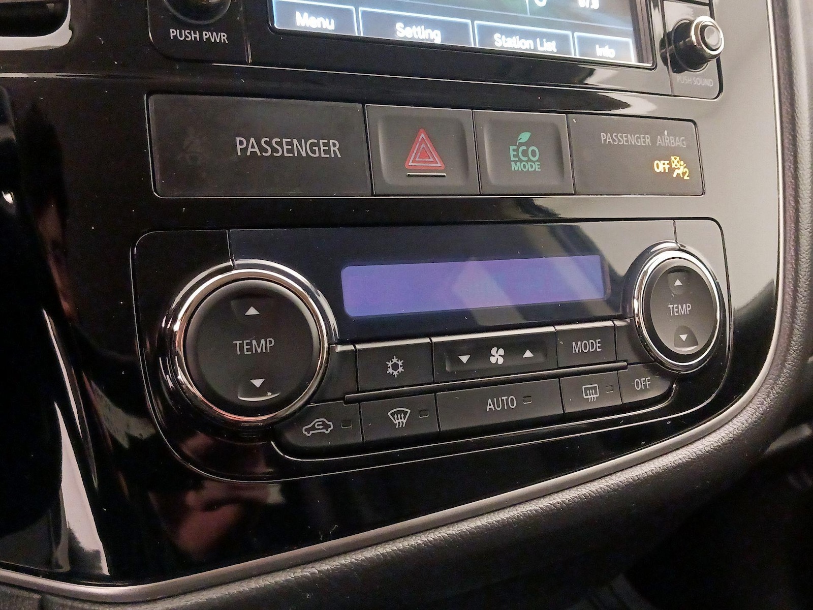 2016 Mitsubishi Outlander SEL - Photo 17
