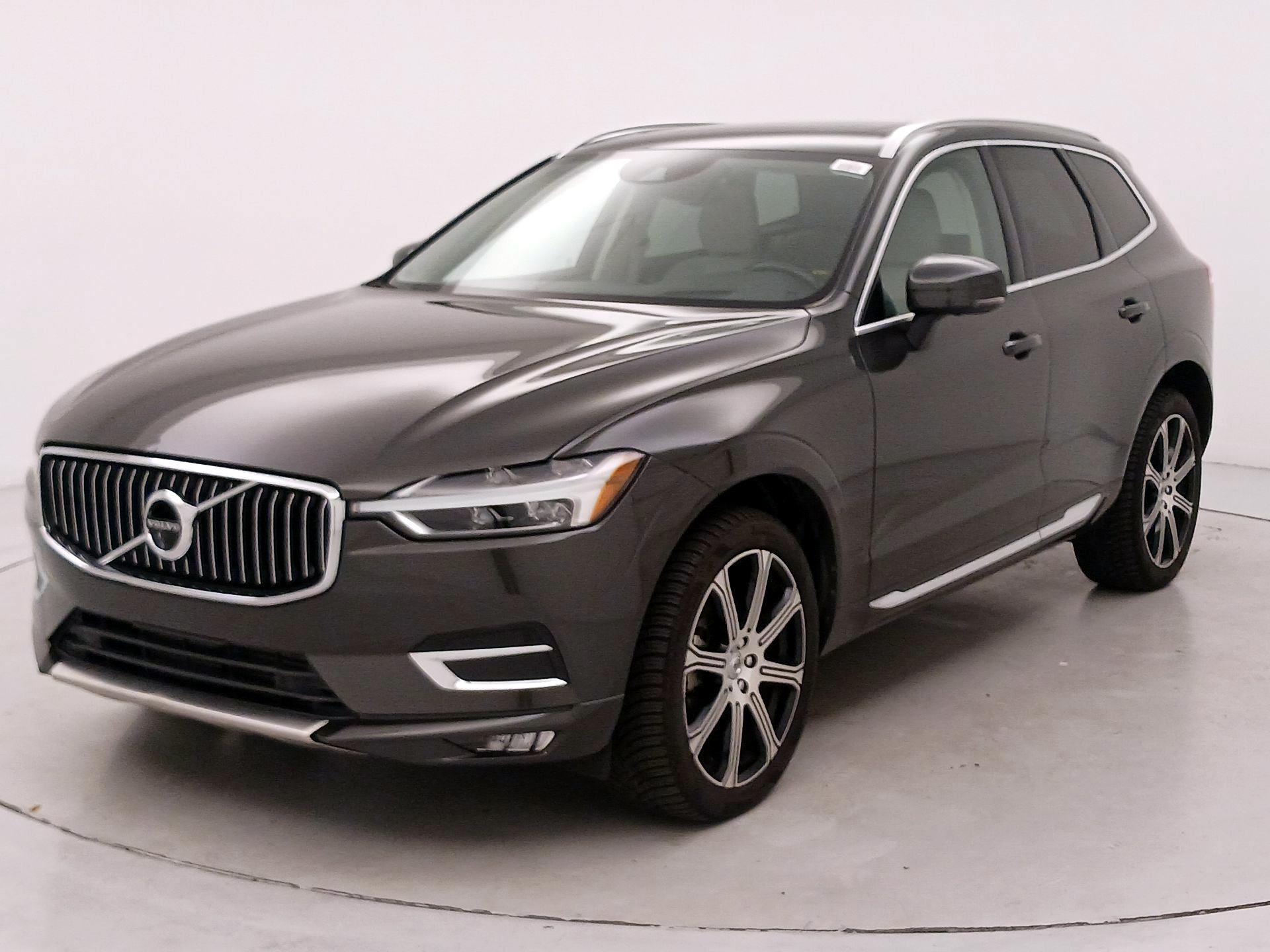 Thumbnail: 2021 Volvo XC60 - 3