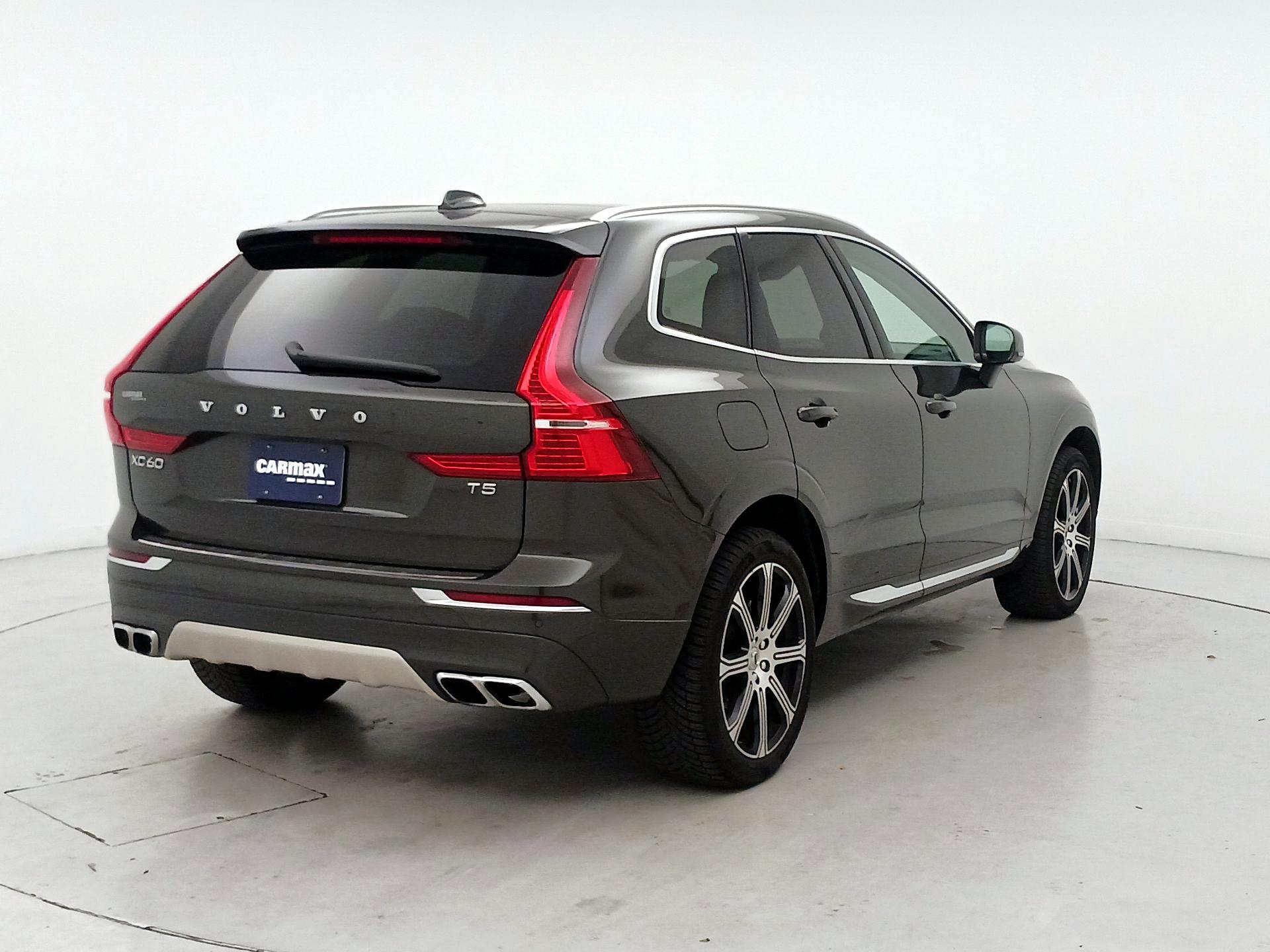 Thumbnail: 2021 Volvo XC60 - 5