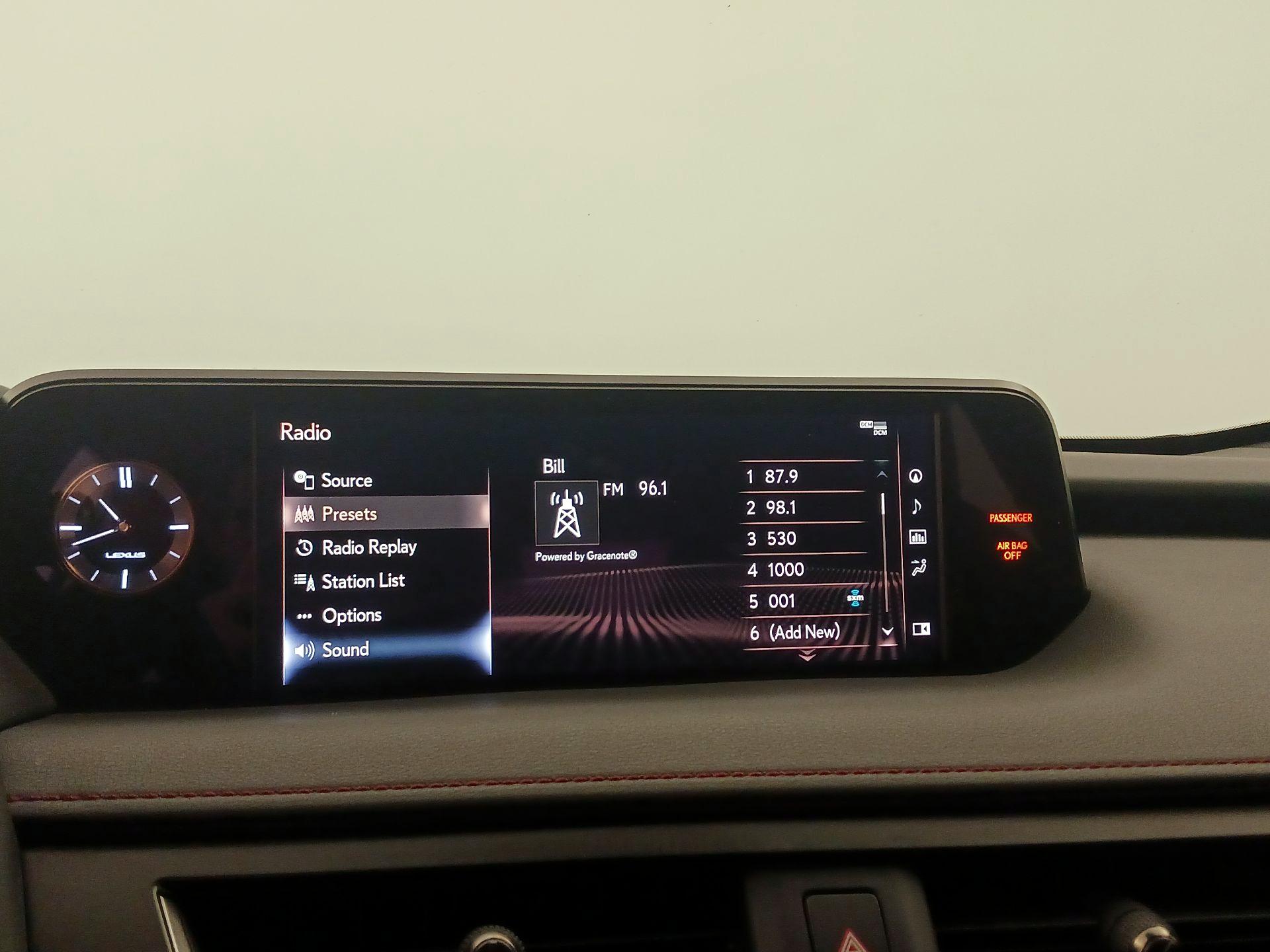 Thumbnail: 2019 Lexus UX - 16