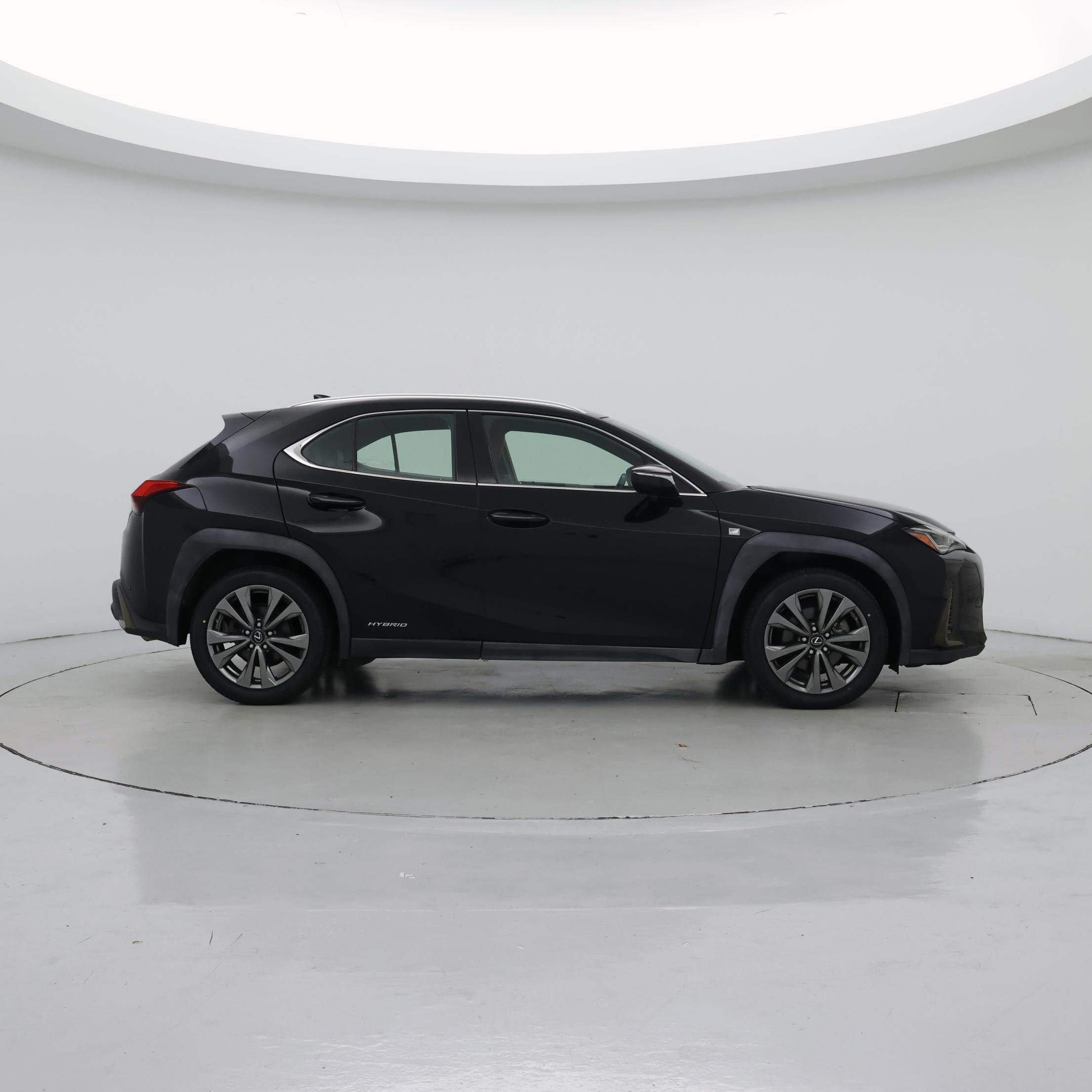 Thumbnail: 2019 Lexus UX - 7