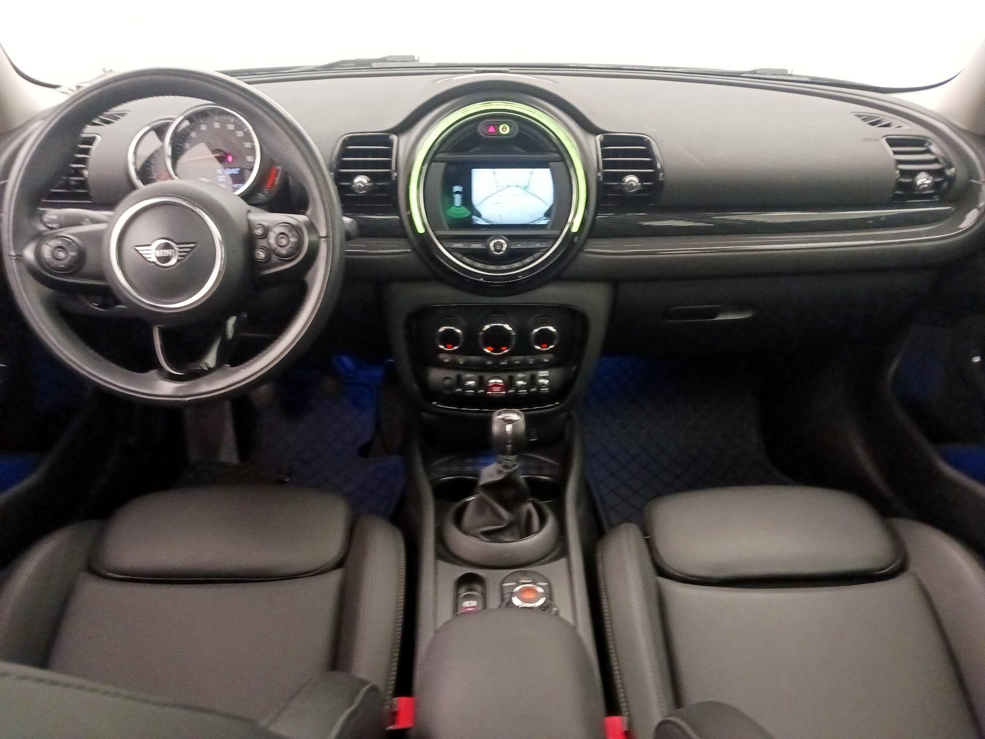 Thumbnail: 2019 MINI Cooper Clubman - 9