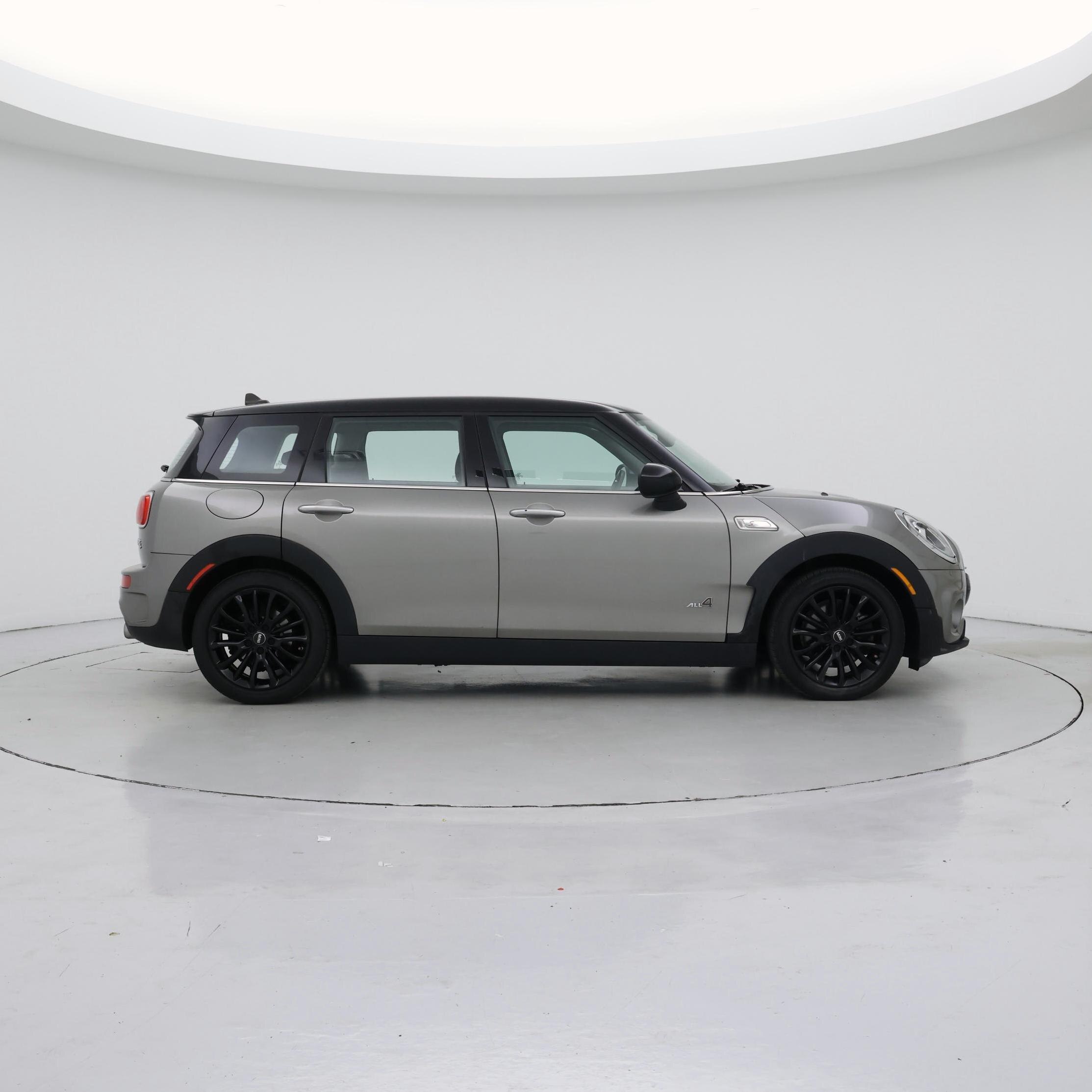 Thumbnail: 2019 MINI Cooper Clubman - 7
