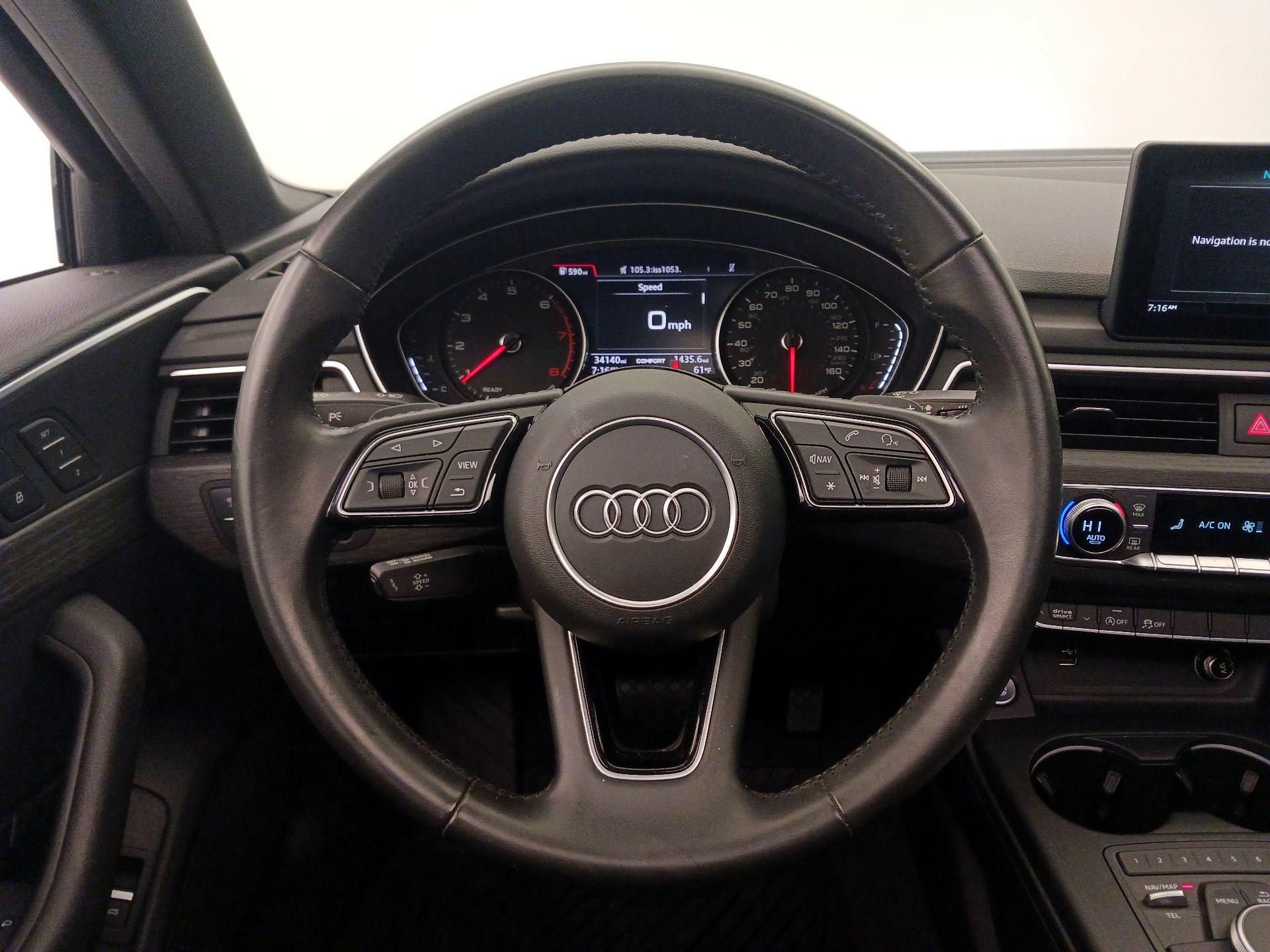 Thumbnail: 2019 Audi A4 - 10