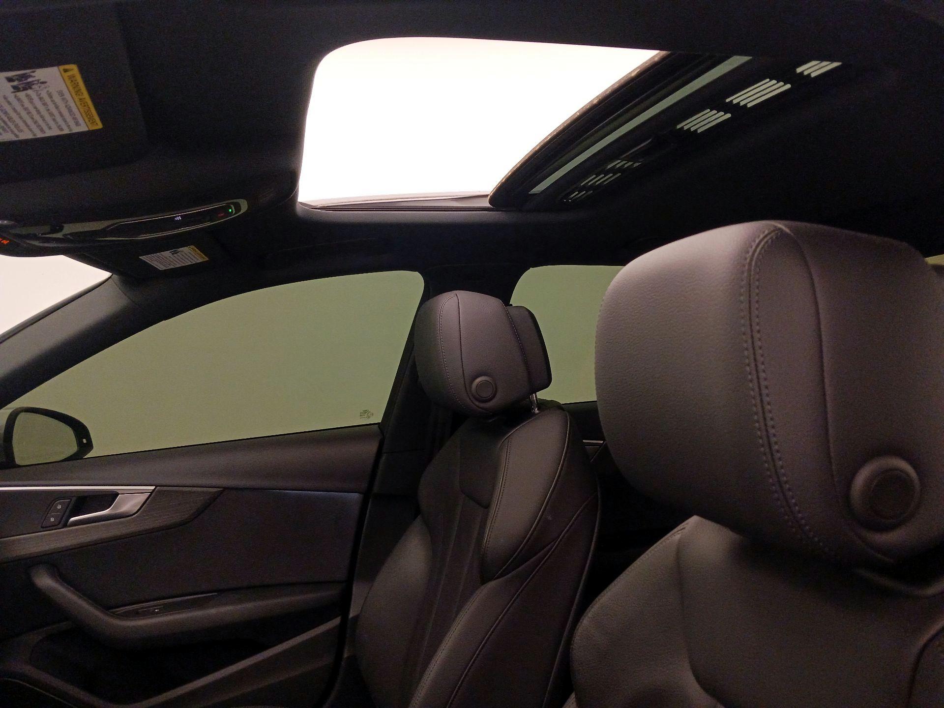 Thumbnail: 2019 Audi A4 - 19