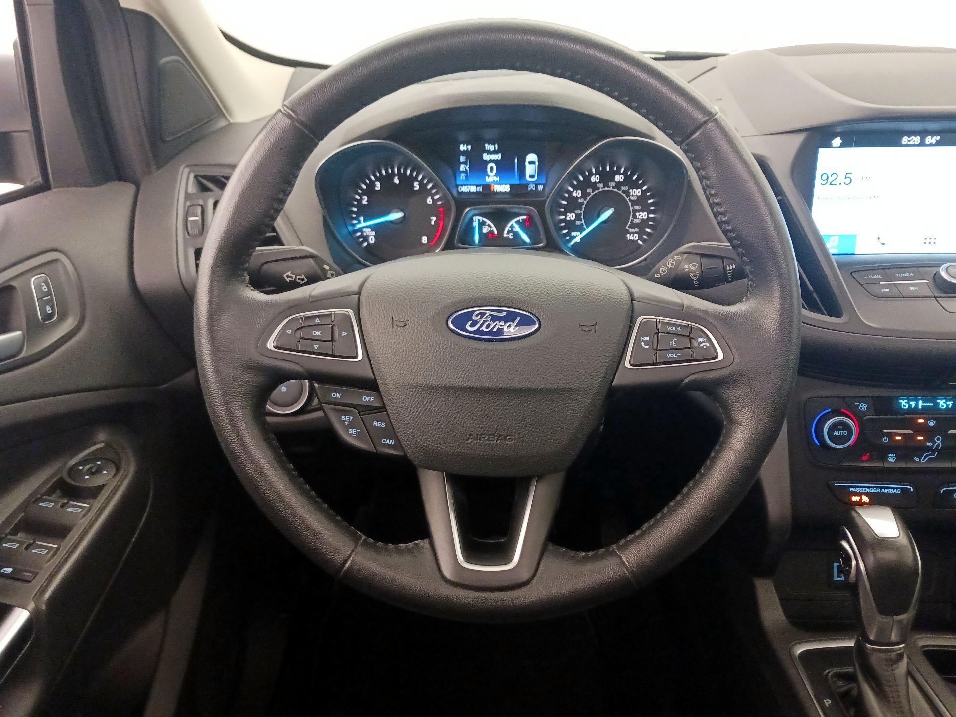 Thumbnail: 2019 Ford Escape - 10