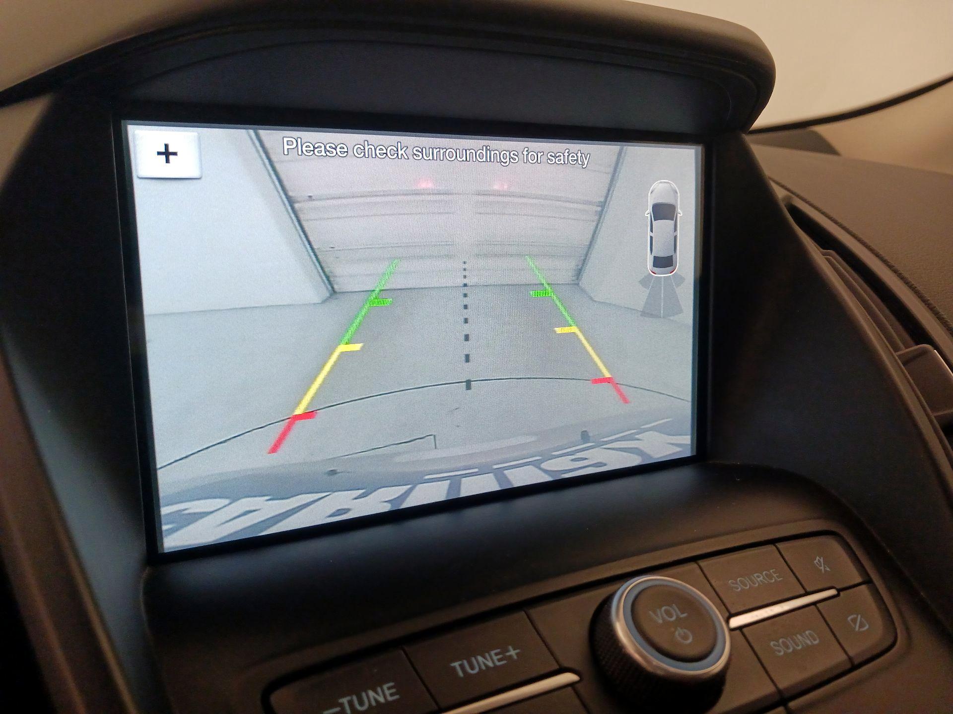 Thumbnail: 2019 Ford Escape - 14