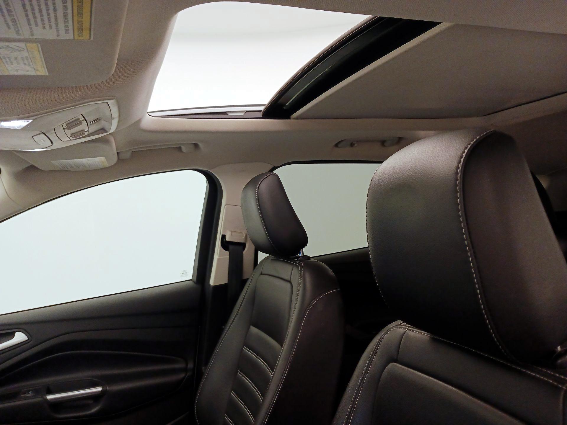 Thumbnail: 2019 Ford Escape - 19