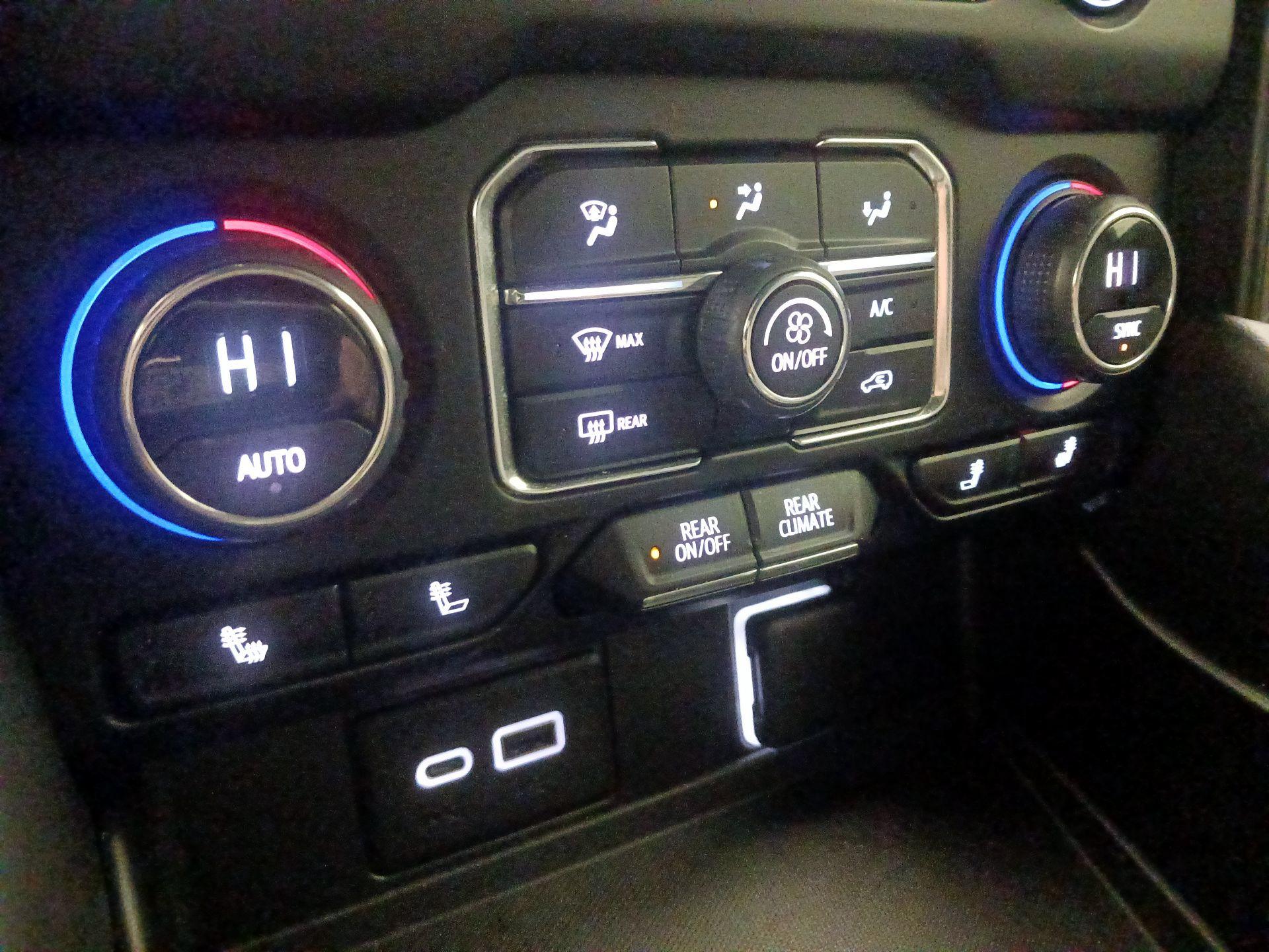 Thumbnail: 2023 Chevrolet Tahoe - 16