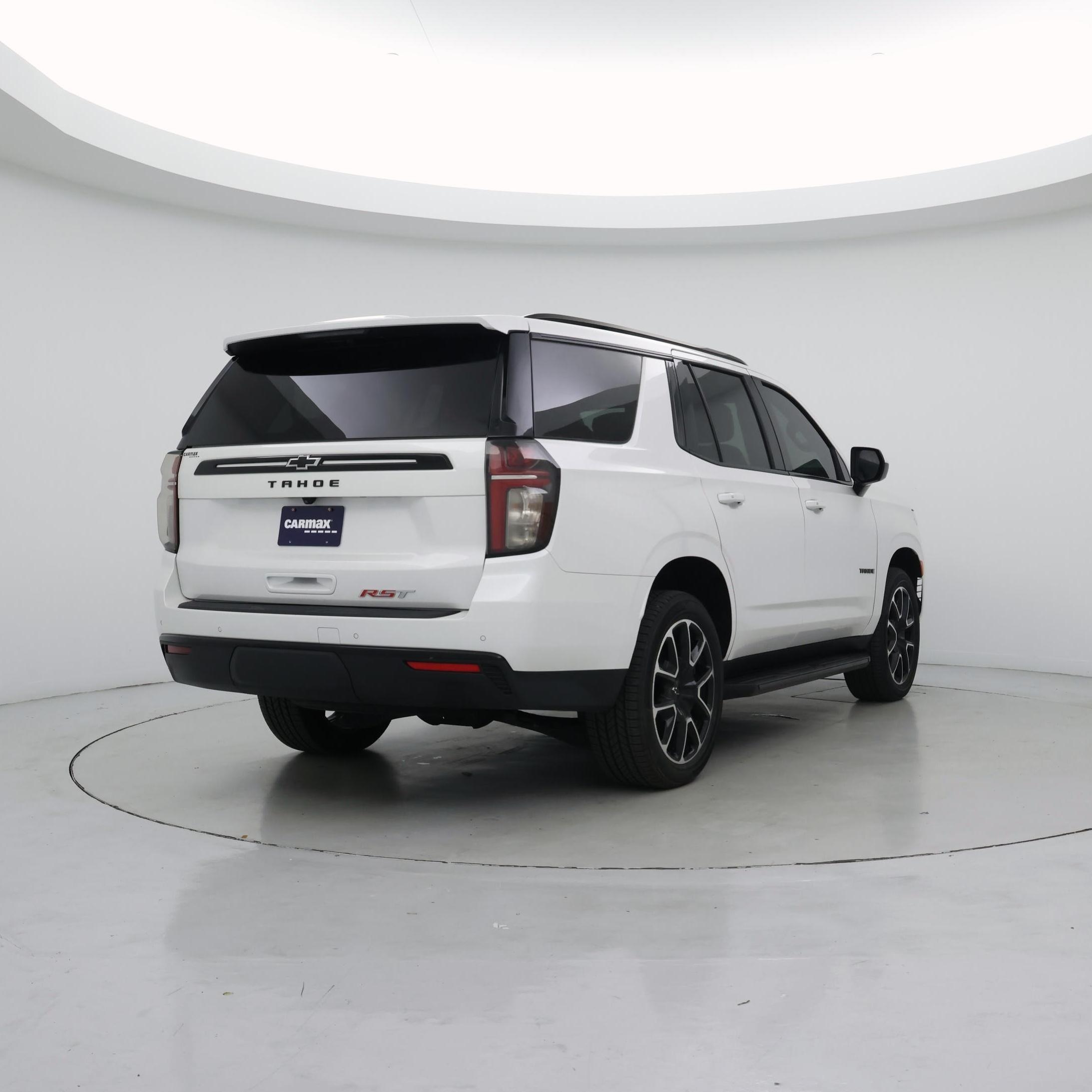 Thumbnail: 2023 Chevrolet Tahoe - 8