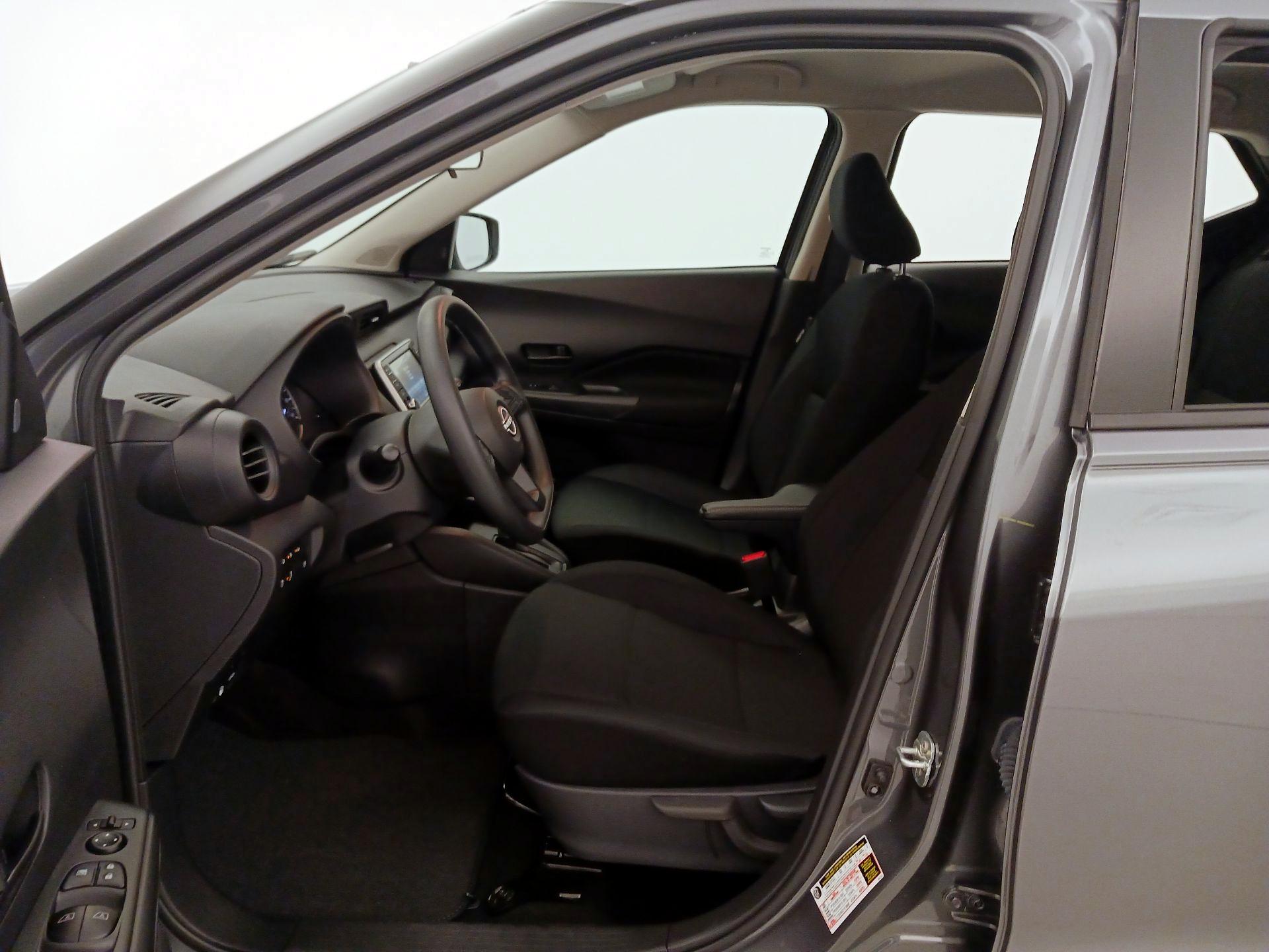 Thumbnail: 2024 Nissan Kicks - 11