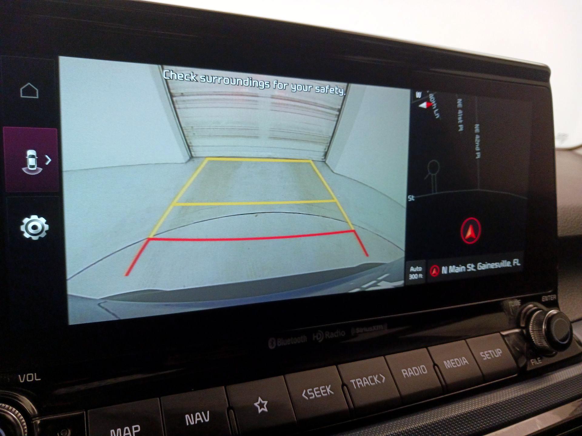 Thumbnail: 2022 Kia Seltos - 15