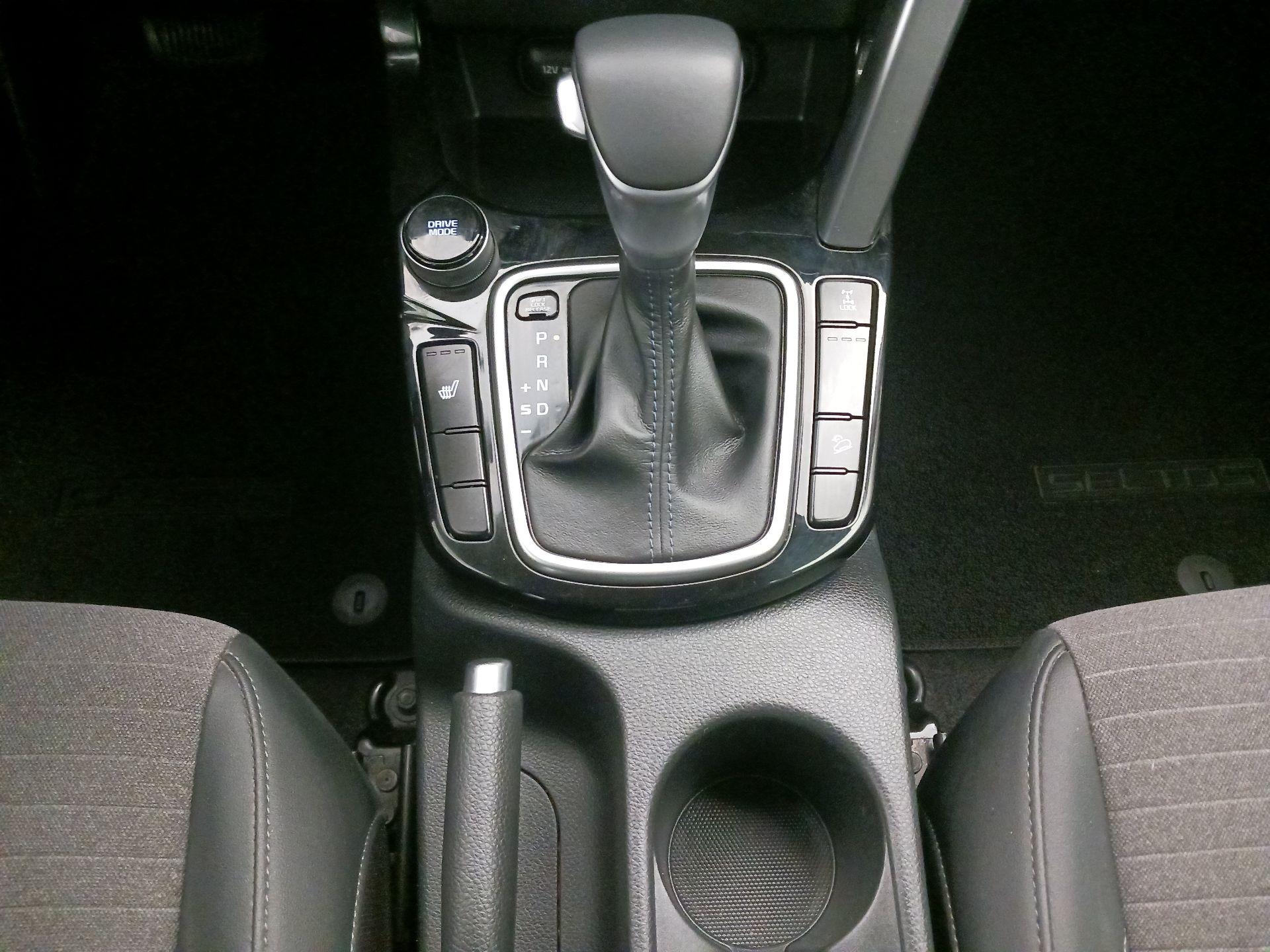 Thumbnail: 2022 Kia Seltos - 18