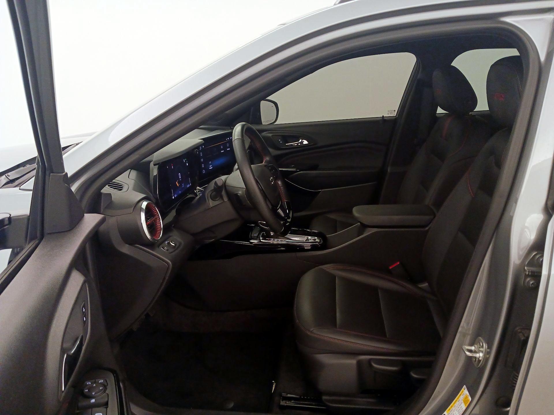 Thumbnail: 2025 Chevrolet Trax - 11